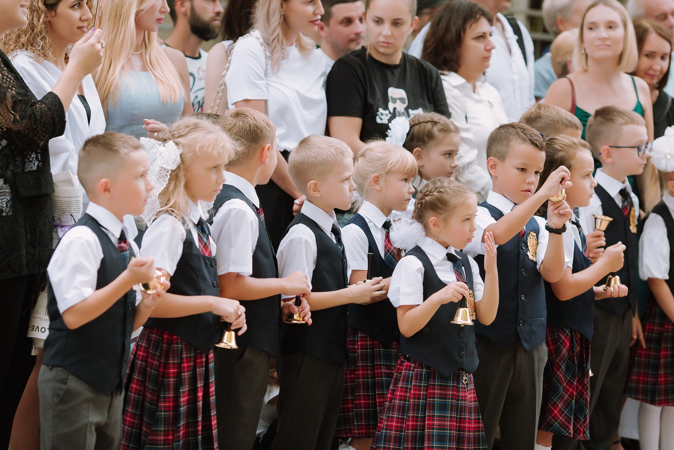 1 класс школа «Личность». Выпускные альбомы Натальи Бутко: Новороссийск, Анапа, Геленджик
