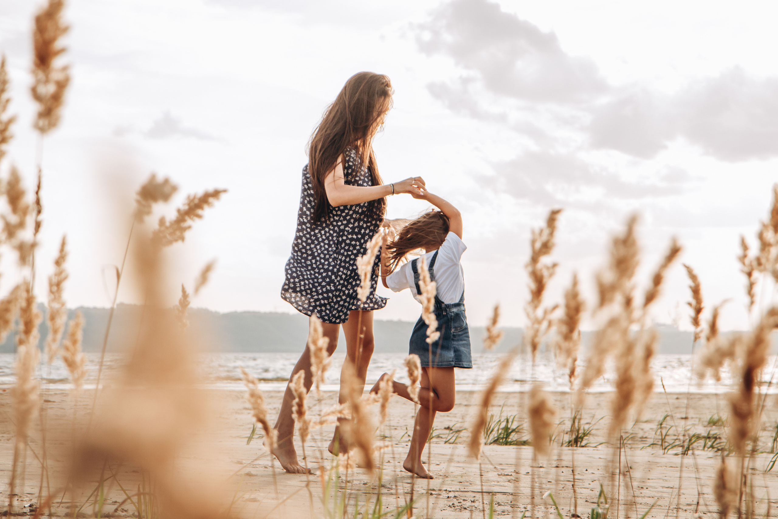 Семейная фотосъемка на Волге. Фотограф Чебоксары