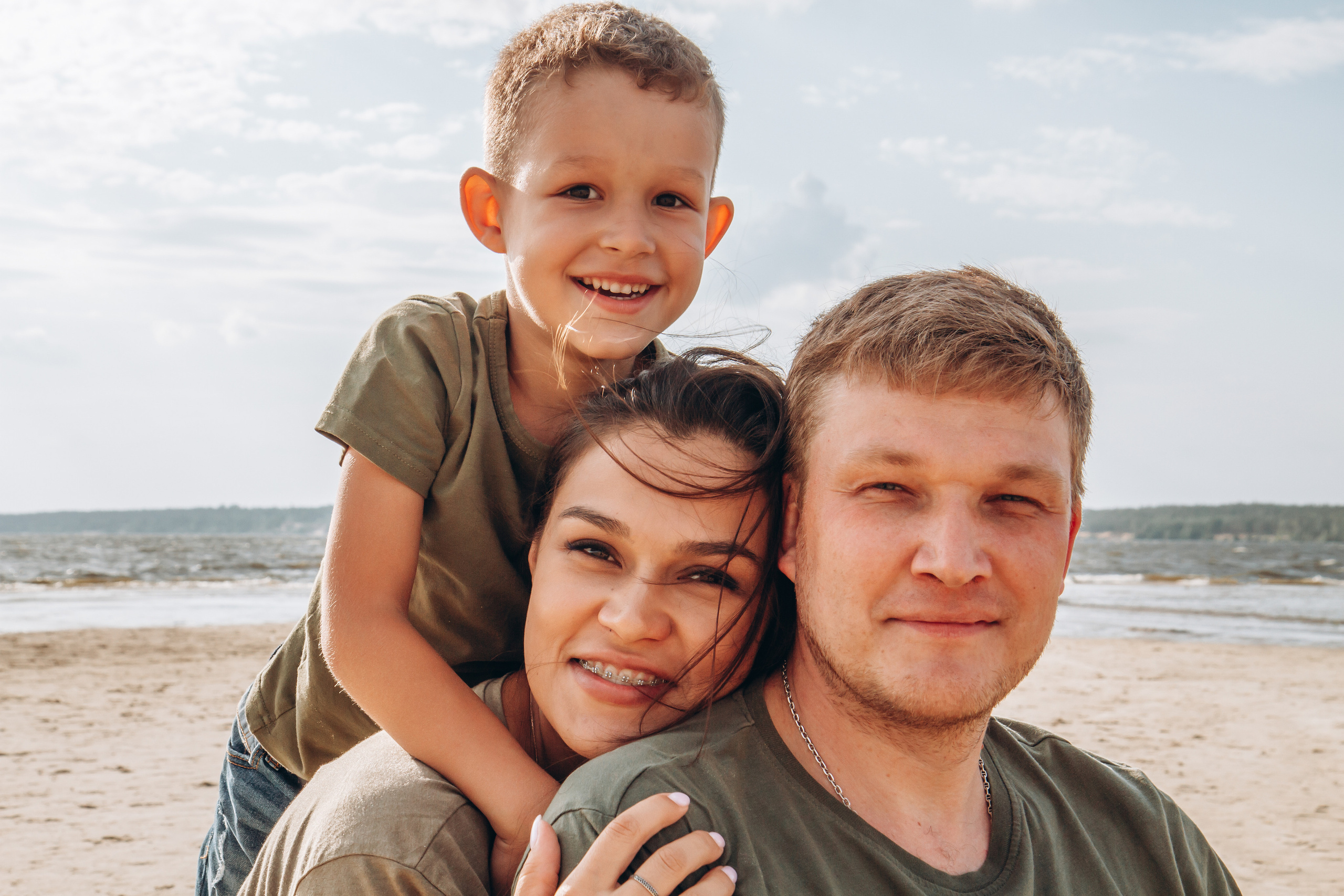 Семейная фотосъемка на Волге. Фотограф Чебоксары