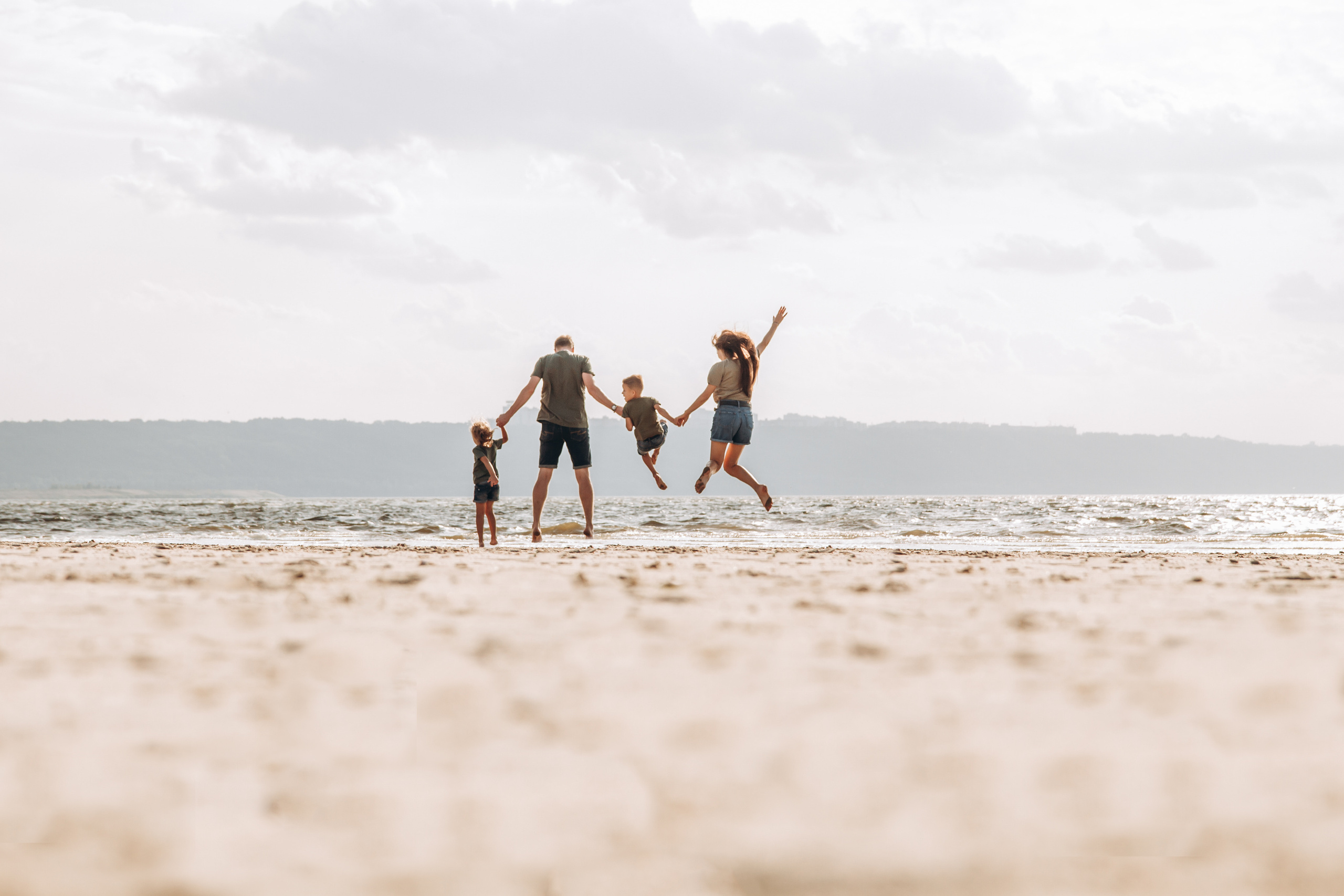 Семейная фотосъемка на Волге. Фотограф Чебоксары