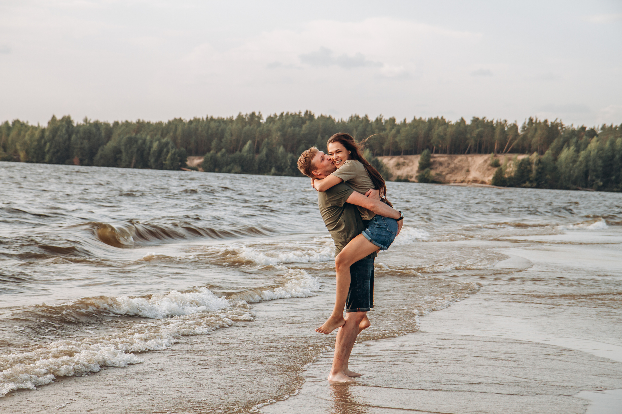 Семейная фотосъемка на Волге. Фотограф Чебоксары