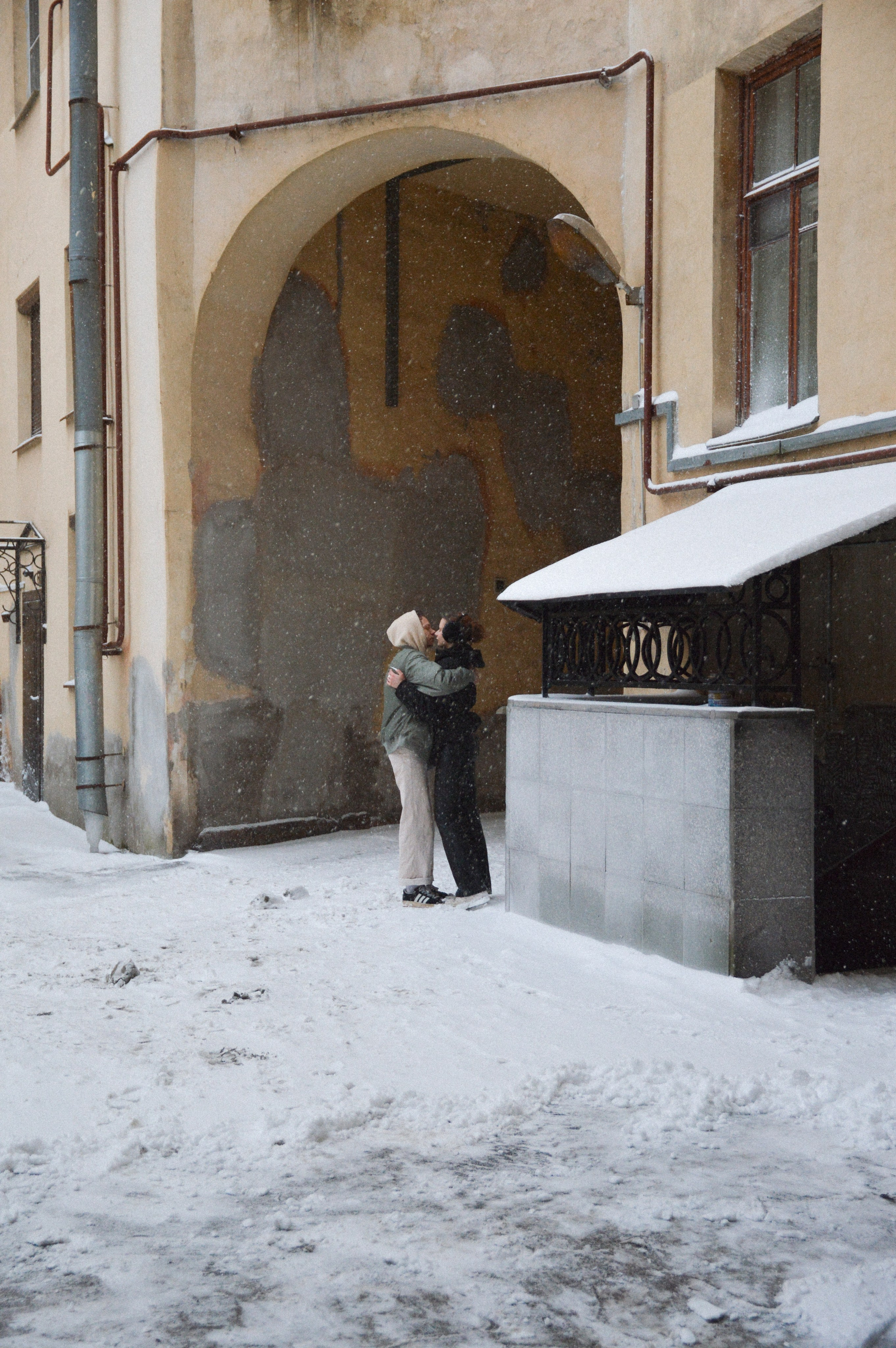 Под снегом. Питерский фотограф