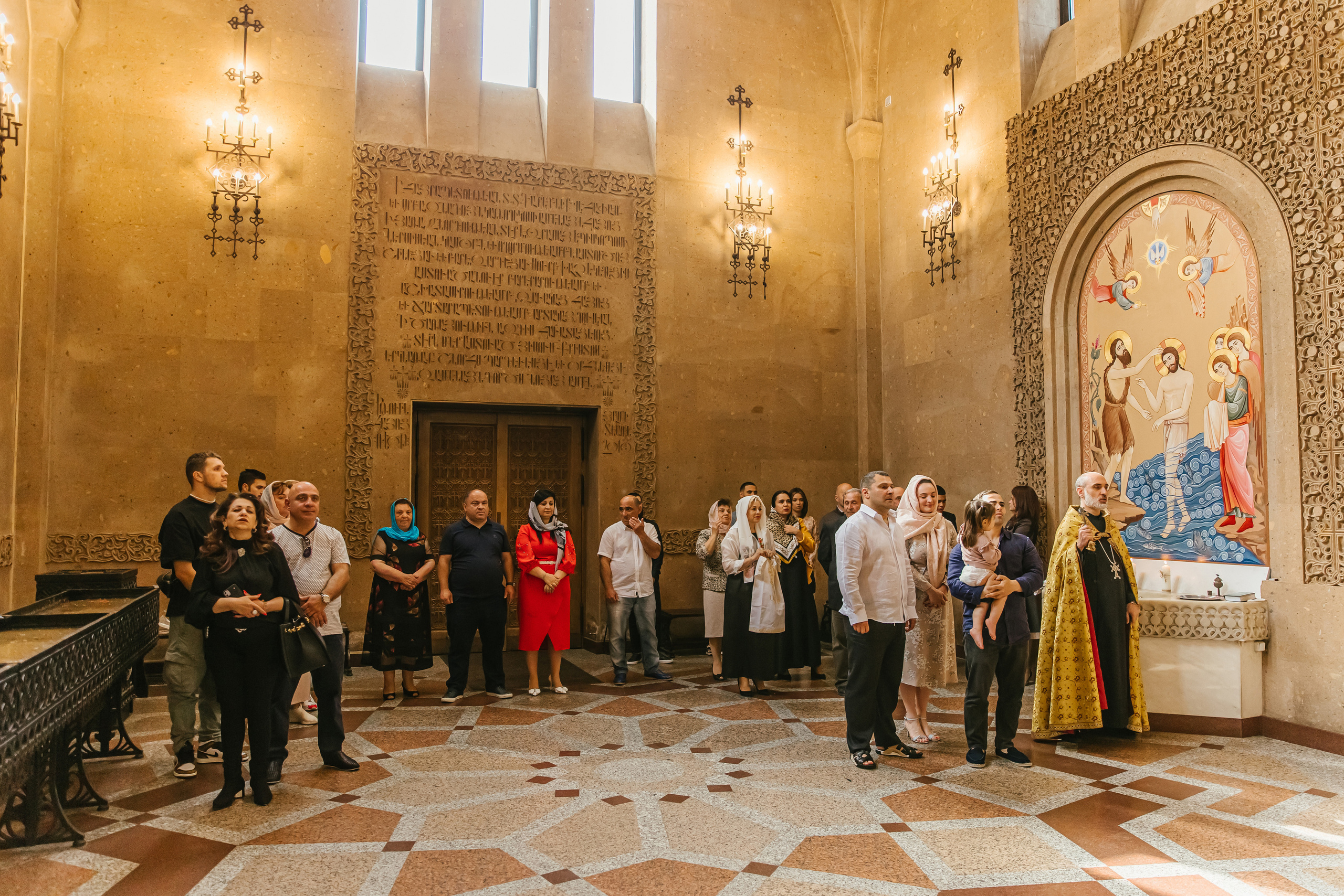 Крещение в Армянском храме Москва. Krumstudio фото, видео по Москве и МО