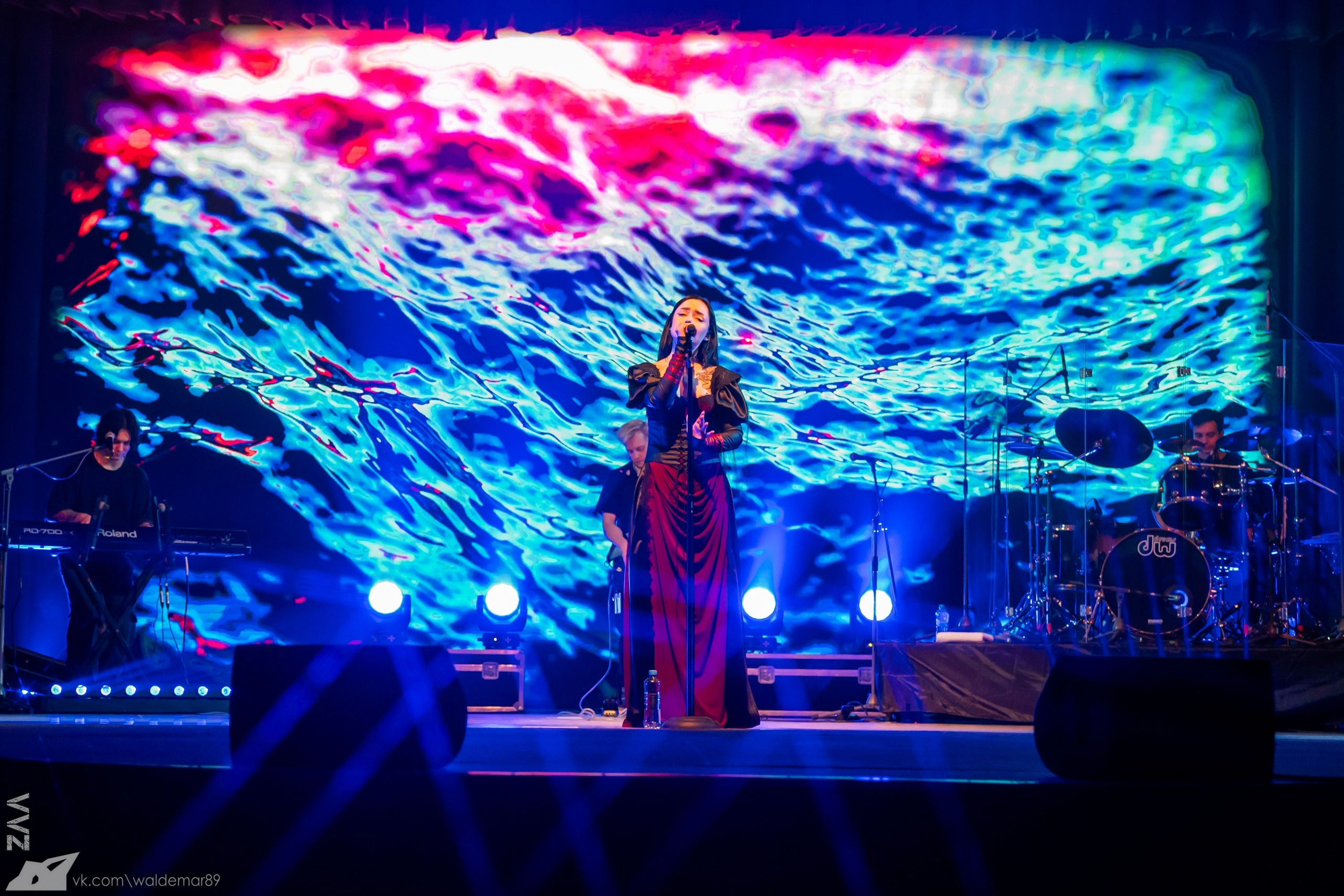 Концерт polnalyubvi в Красноярске 06.04.2025. Фотограф в Красноярске Владимир З