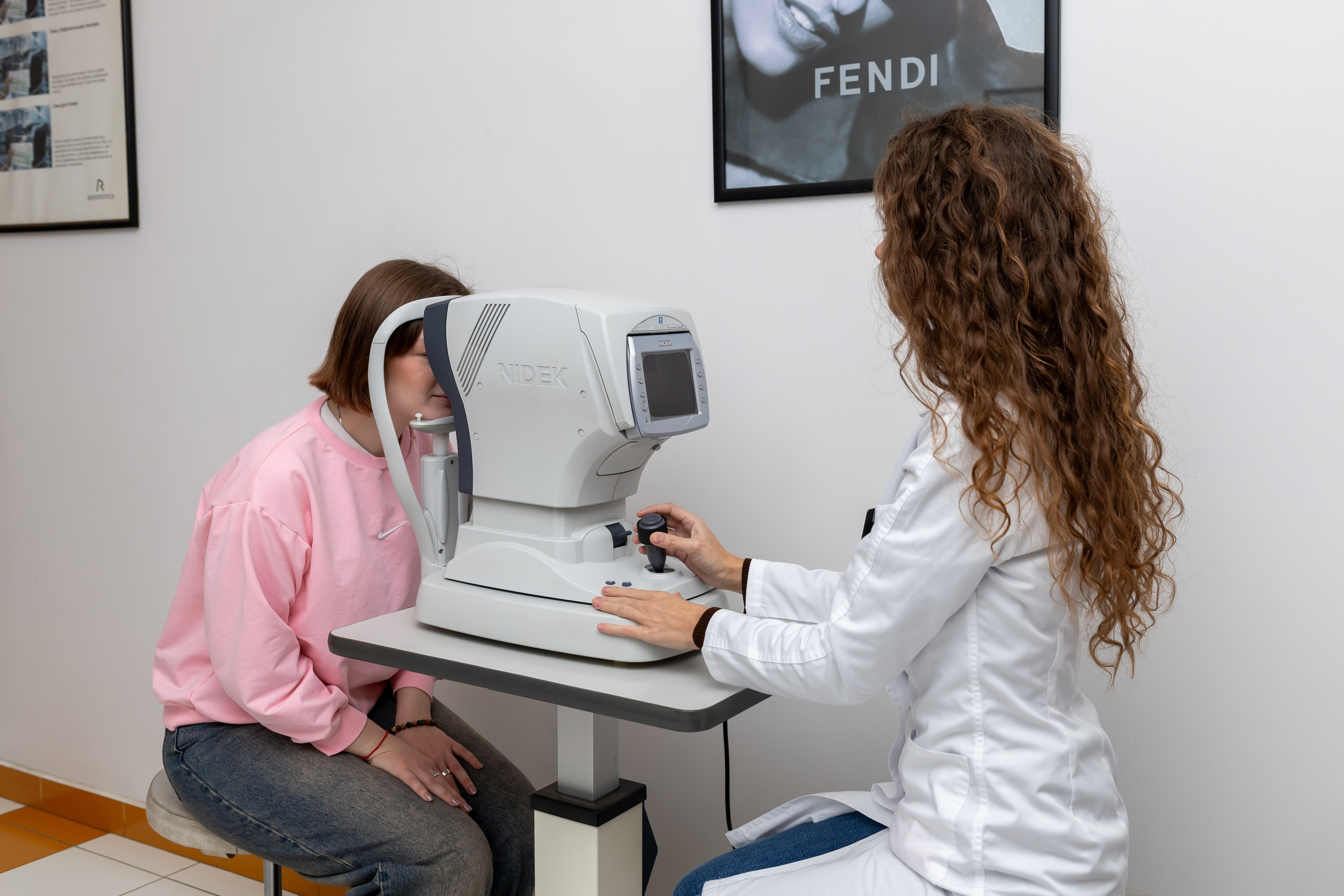 Фотосъемка салона оптики. Интерьерный, предметный и контент фотограф в Иркутске Наталья Карпова