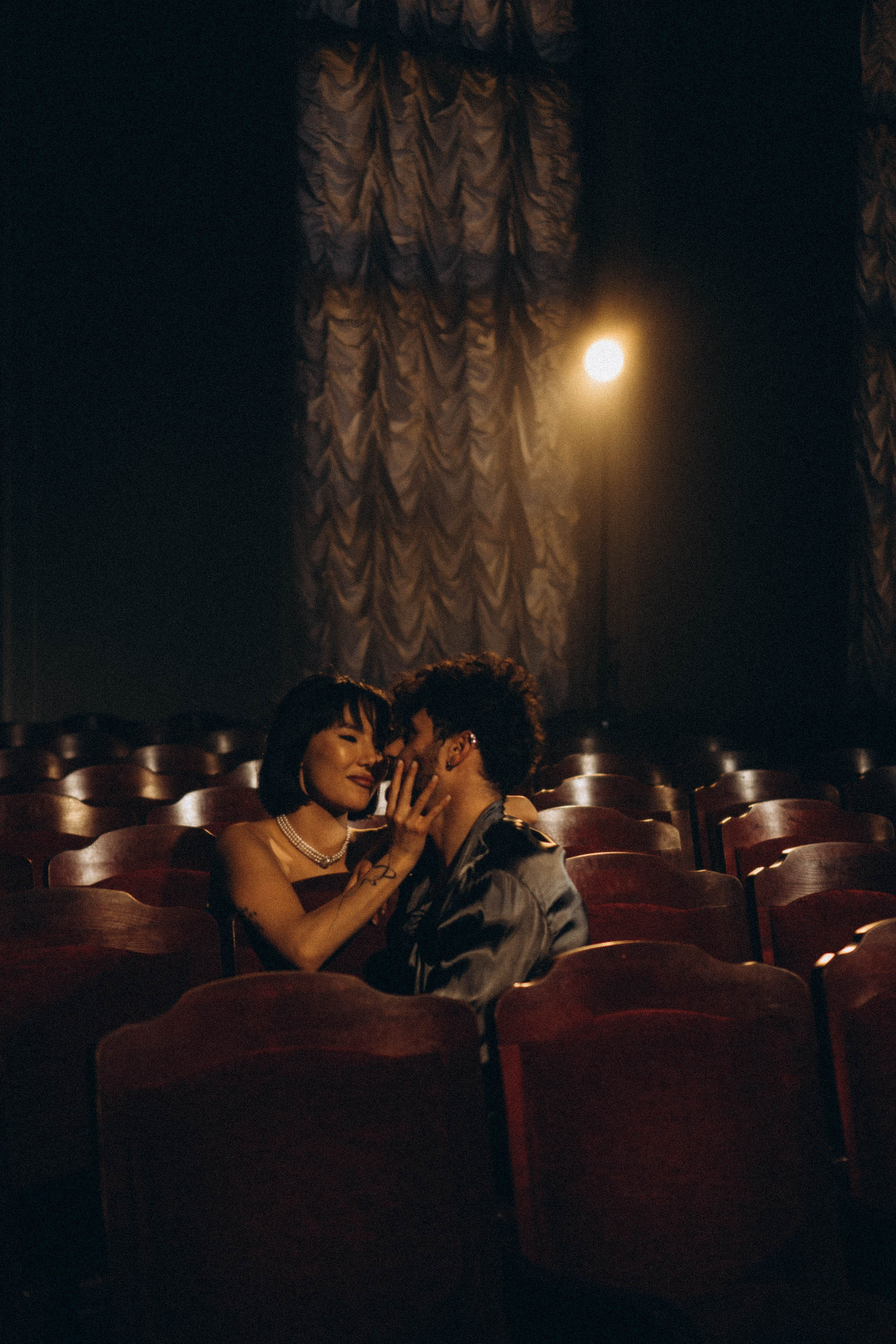 СВАБЕДНАЯ ФОТСЕССИИЯ В ОДНОМ ИЗ ЗАЛОВ НИКОЛАЕВСКОГО ДВОРЦА. Профессиональный фотограф, Санкт-Петербург — Виктория Богомолова