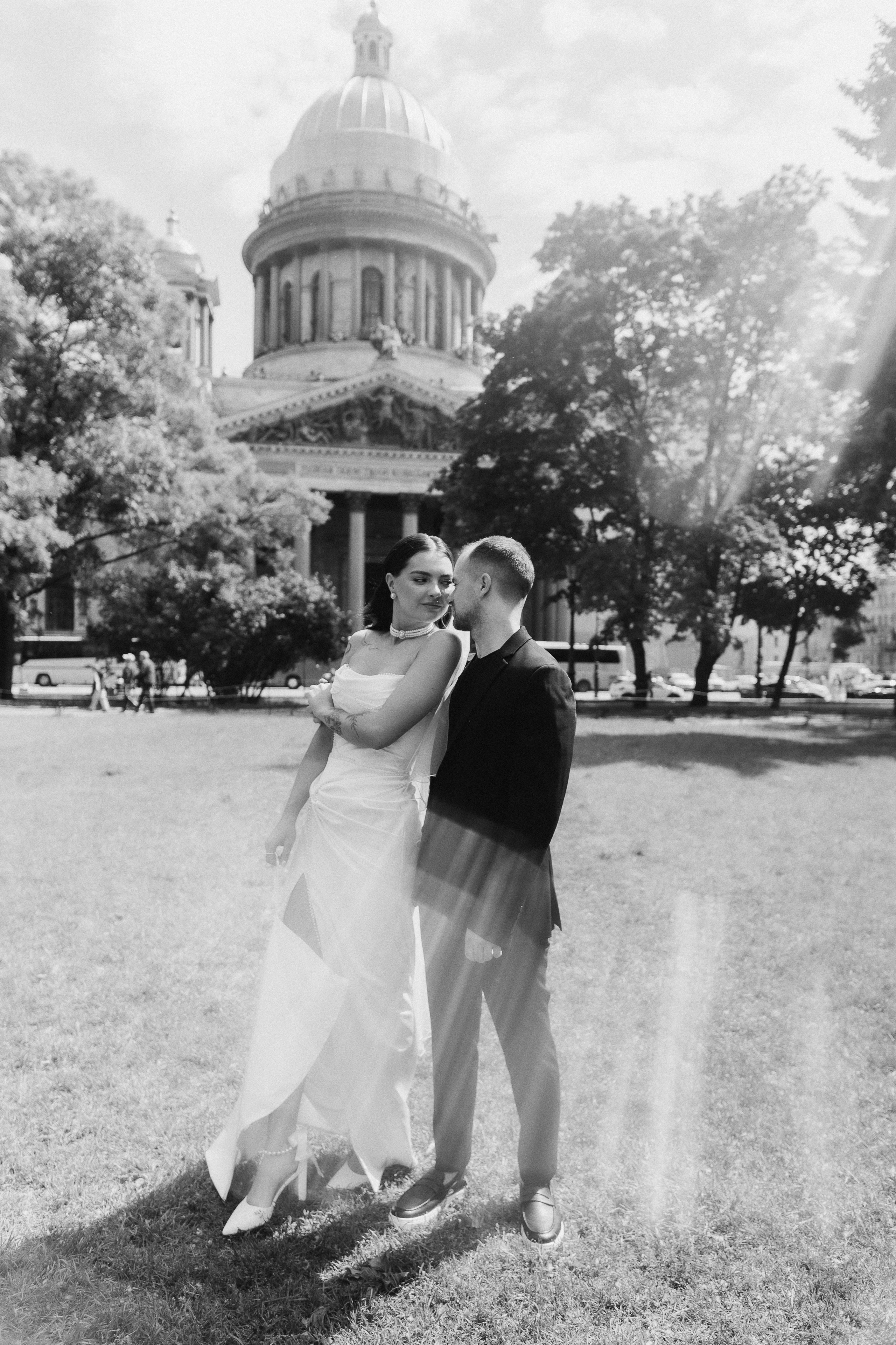 Свадебная Фотопрогулка Исаакиевский. Фотограф ПИТЕР СПБ Надежда Баранова