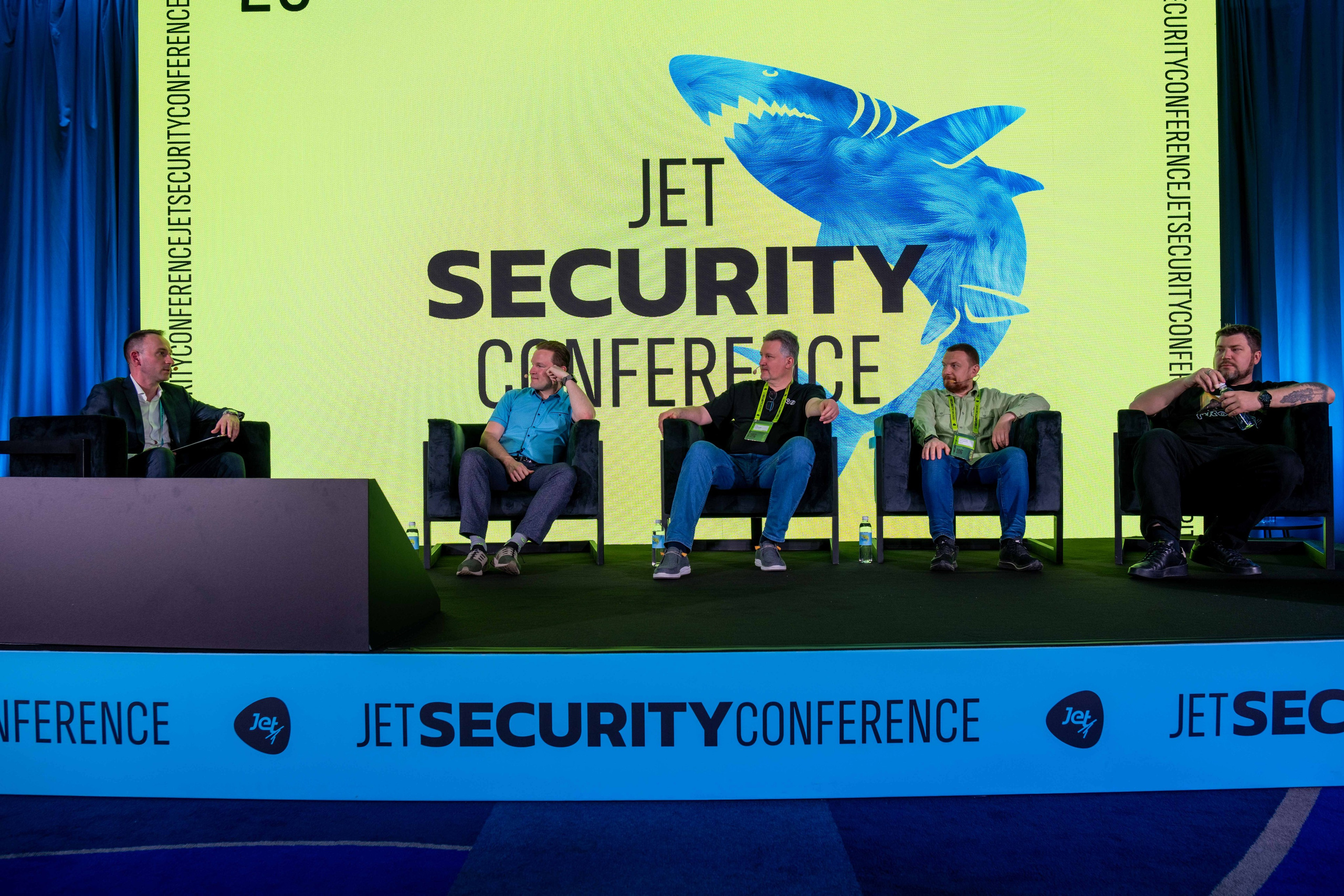 Альбом конференция. Фото тур