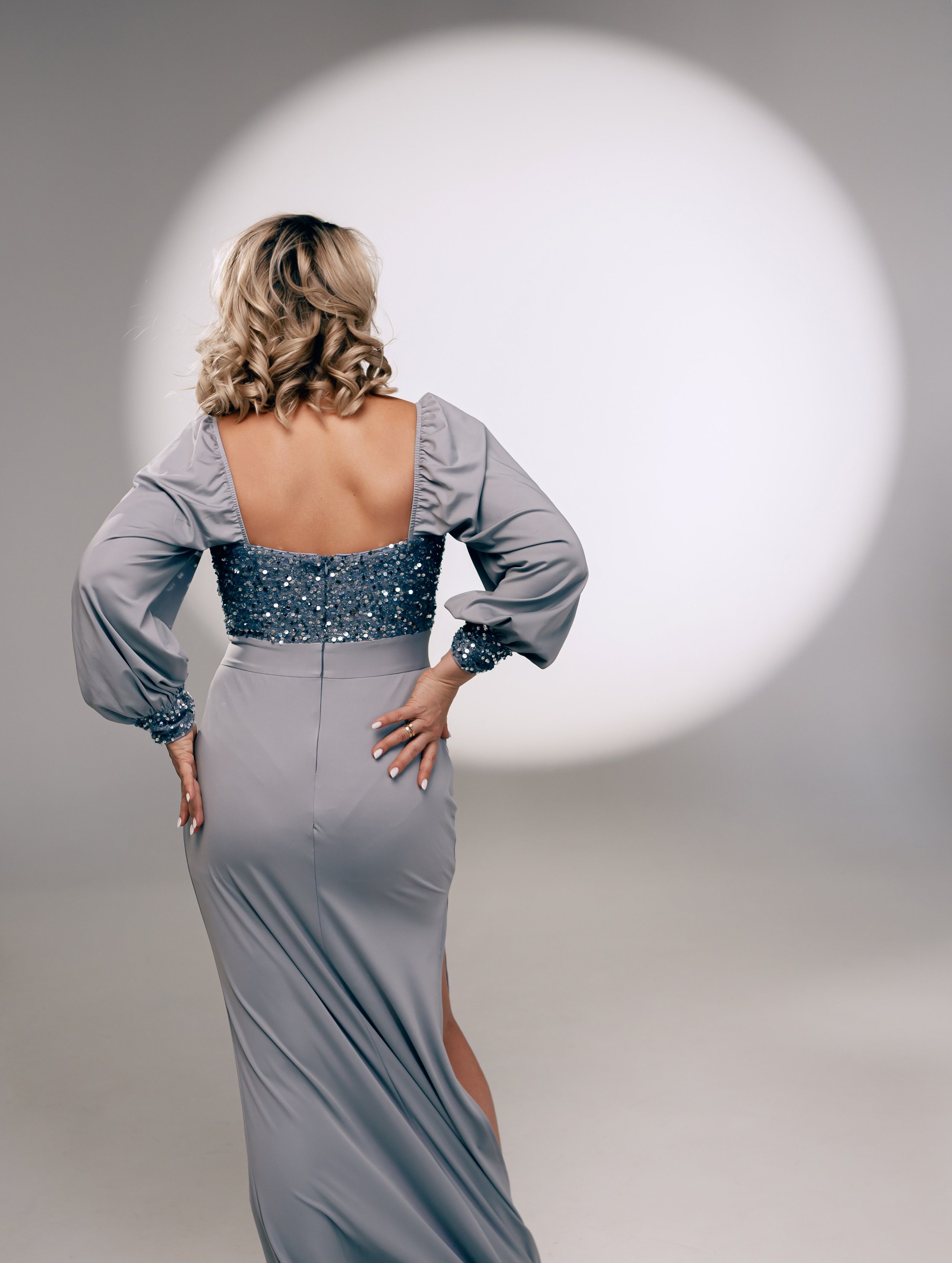 Фотосессия для магазина платьев. Фотограф Ким Наталья в Красноярске