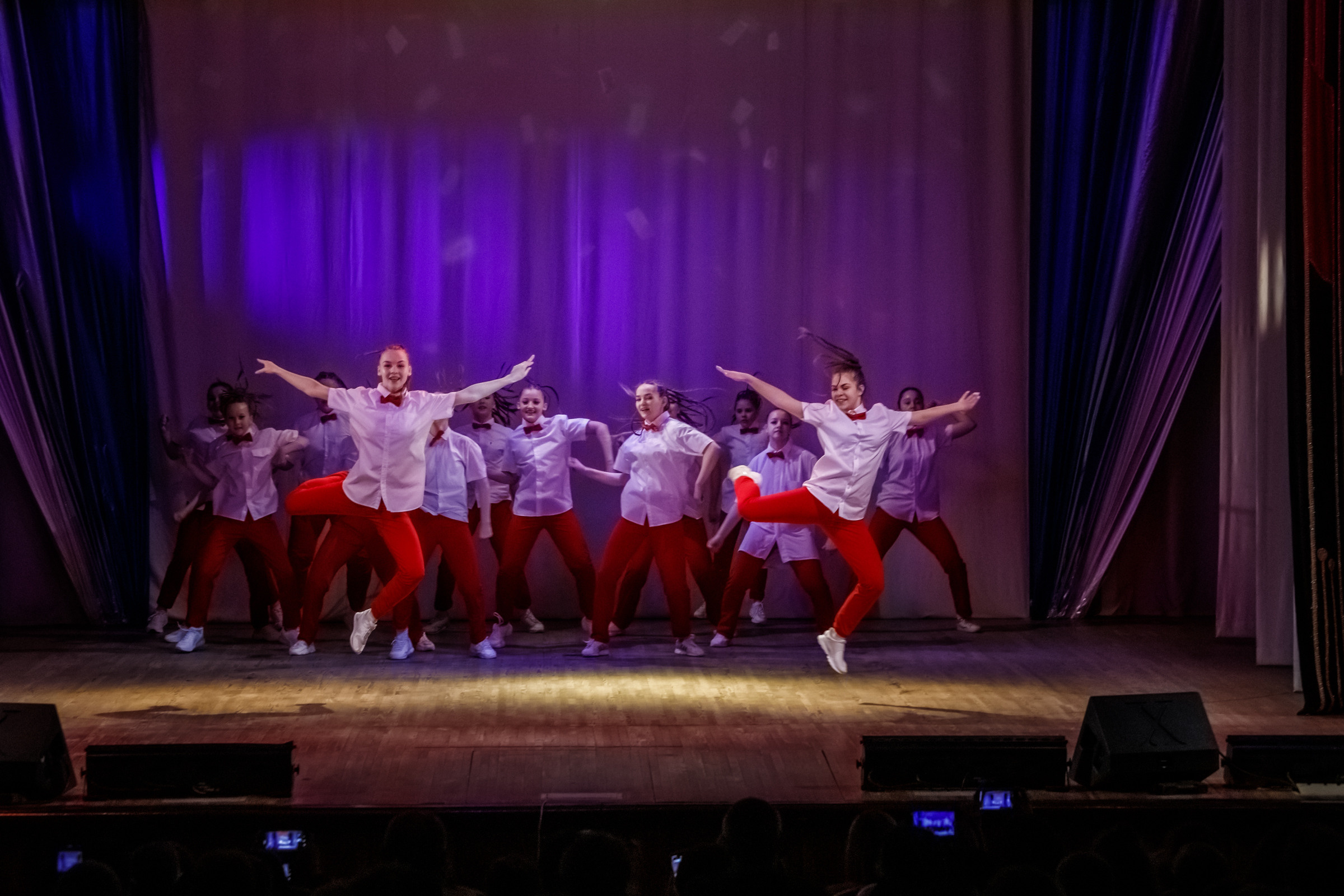 Концерт открытия ДК «ПОБЕДА» в Юрге. Фотограф для хороших людей в Юрге, Томске, Кемерово, Республике Алтай