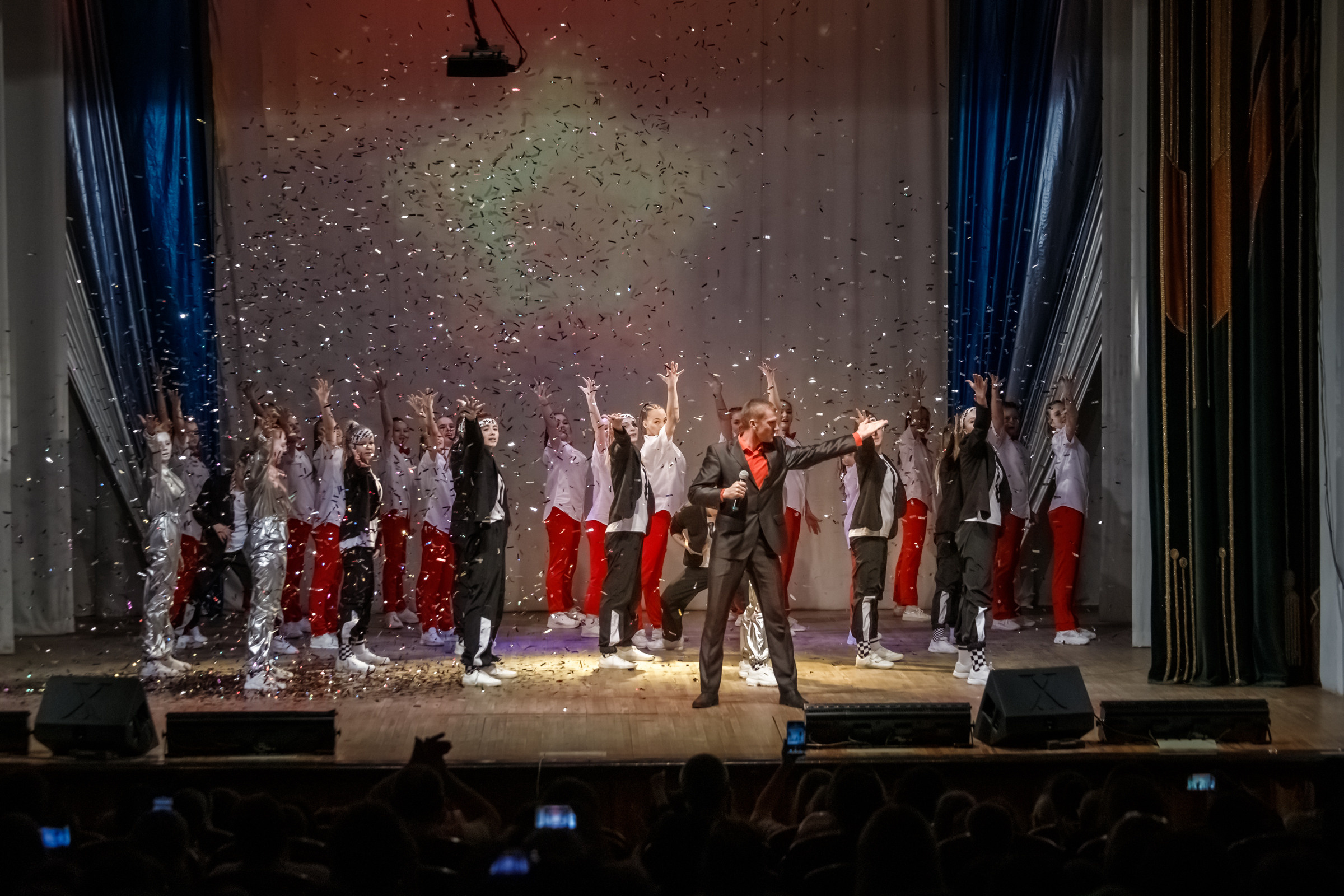 Концерт открытия ДК «ПОБЕДА» в Юрге. Фотограф для хороших людей в Юрге, Томске, Кемерово, Республике Алтай