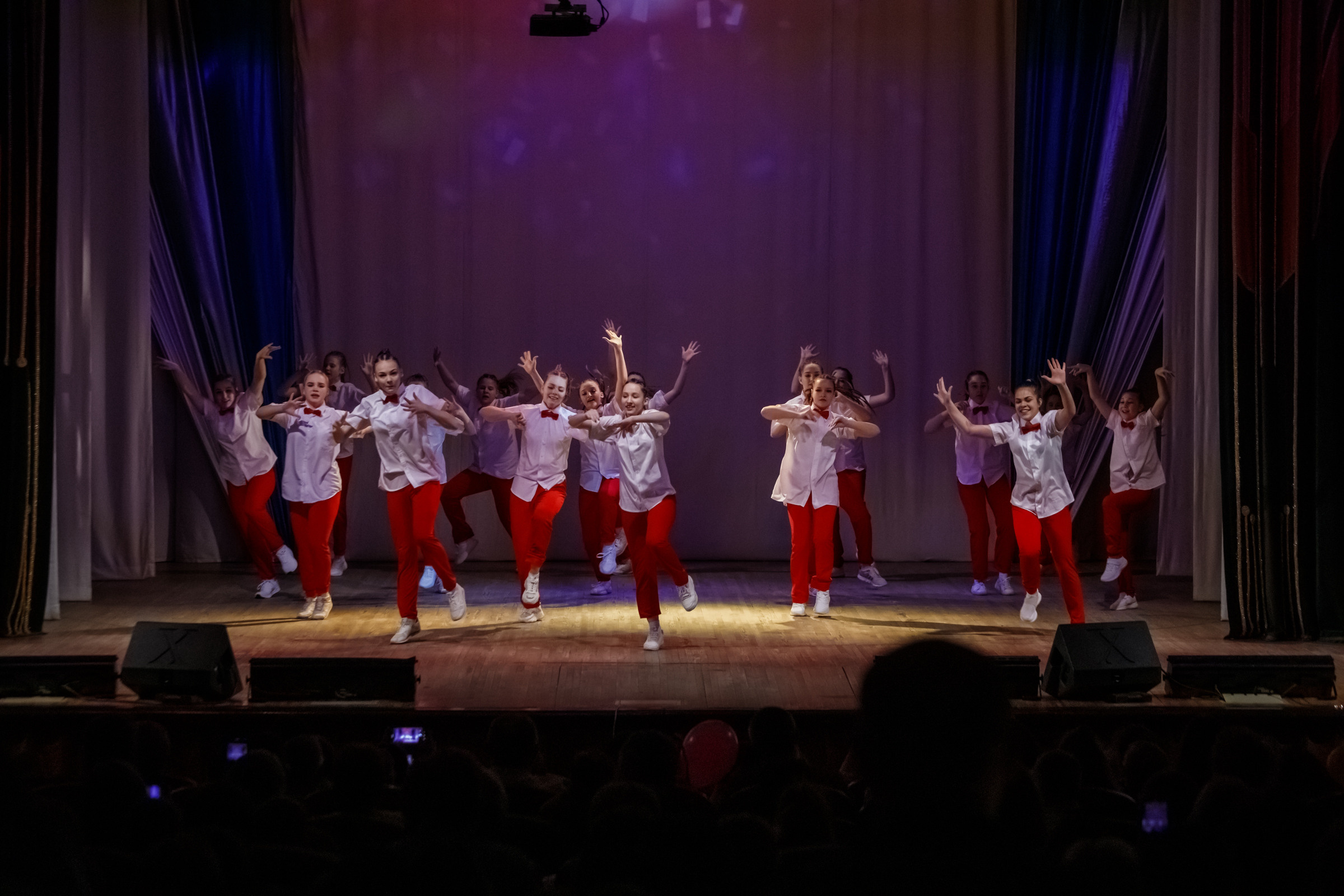 Концерт открытия ДК «ПОБЕДА» в Юрге. Фотограф для хороших людей в Юрге, Томске, Кемерово, Республике Алтай