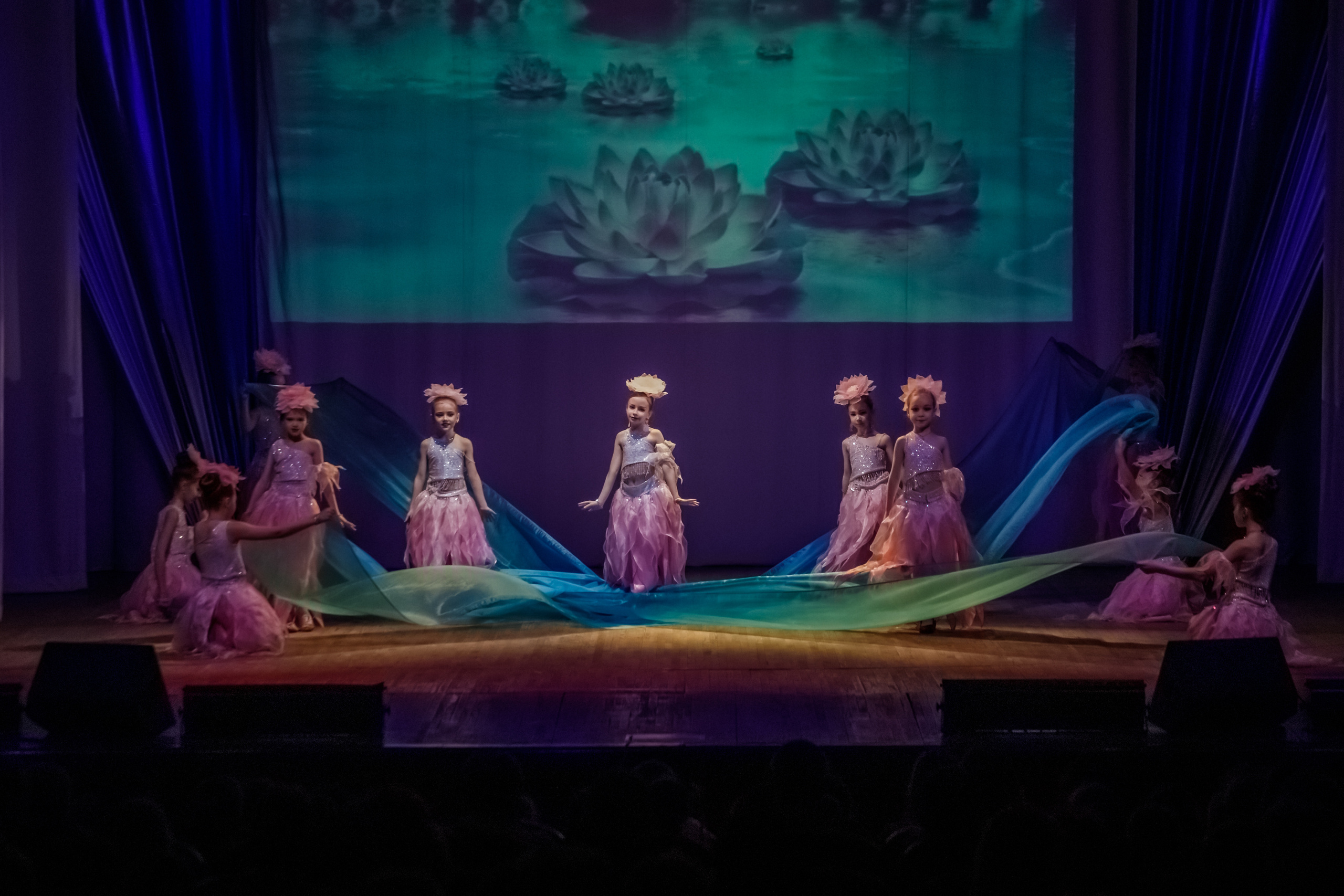 ЛОТОС в ДК ПОБЕДА. Фотограф для хороших людей в Юрге, Томске, Кемерово, Республике Алтай