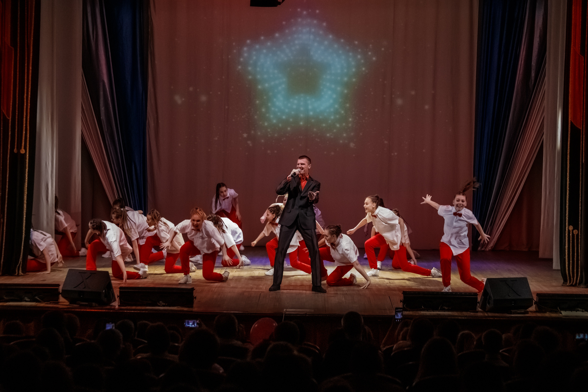 Концерт открытия ДК «ПОБЕДА» в Юрге. Фотограф для хороших людей в Юрге, Томске, Кемерово, Республике Алтай