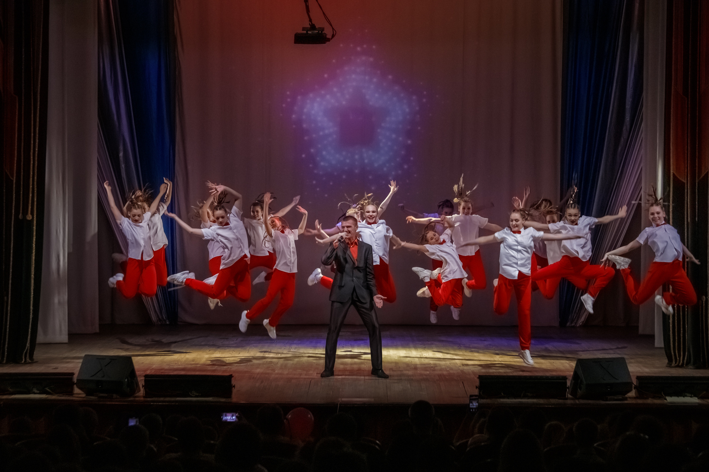 Концерт открытия ДК «ПОБЕДА» в Юрге. Фотограф для хороших людей в Юрге, Томске, Кемерово, Республике Алтай