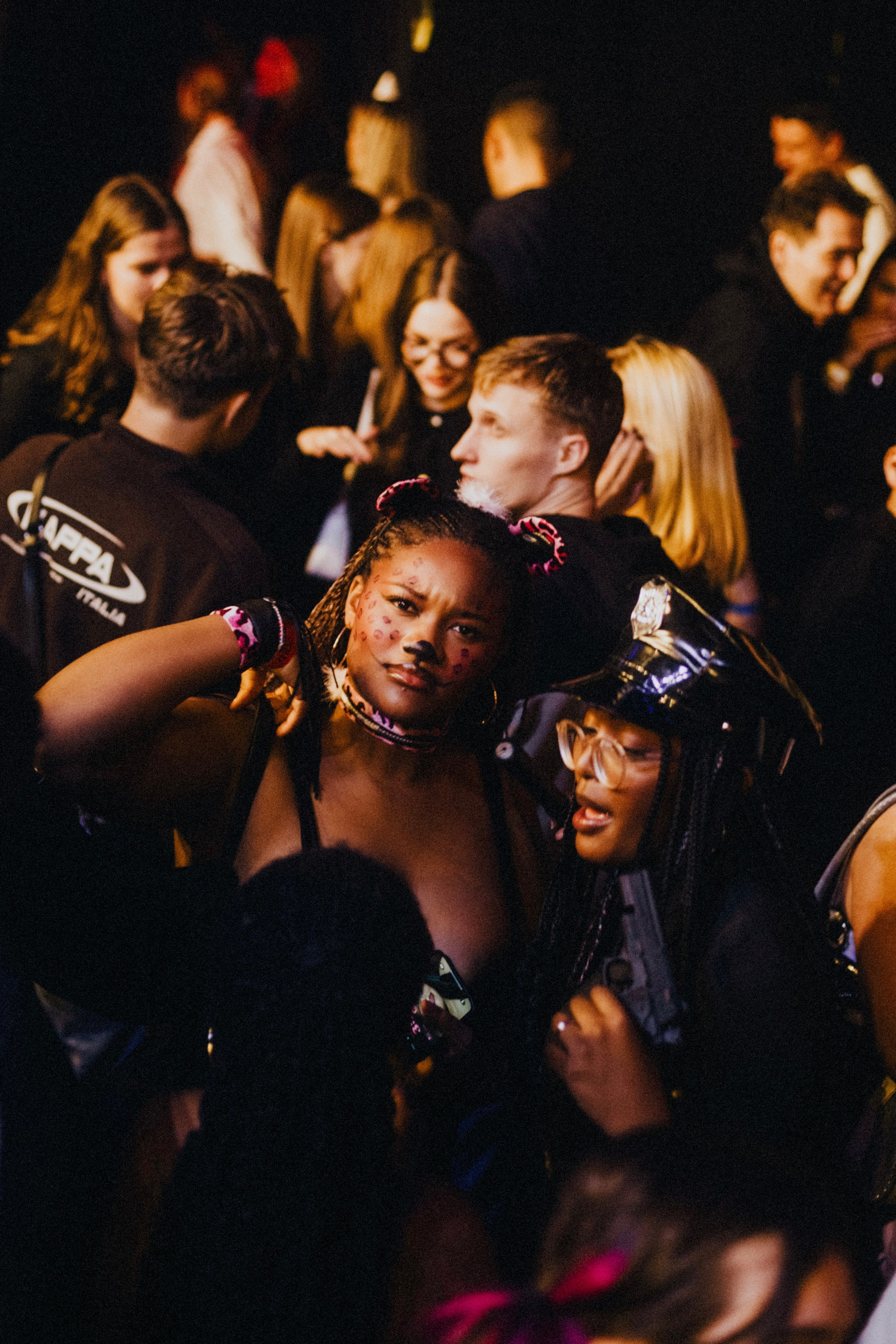 КЛУБЫ | ВЕЧЕРИНКИ. Фотограф Владивосток Ян Паклин