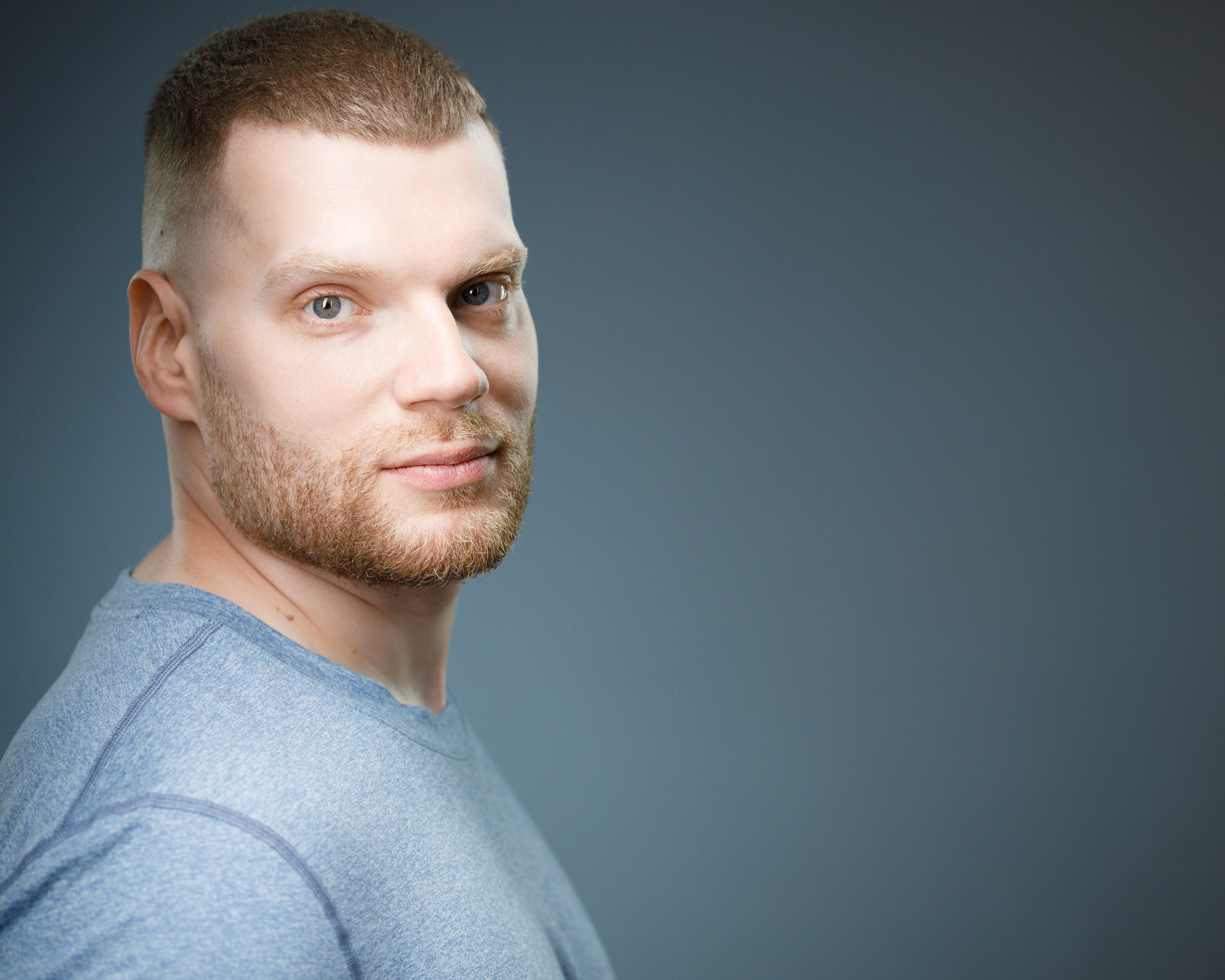 Headshot & portrait session for Maxim. Headshot & portrait photographer Alexei Shendrick