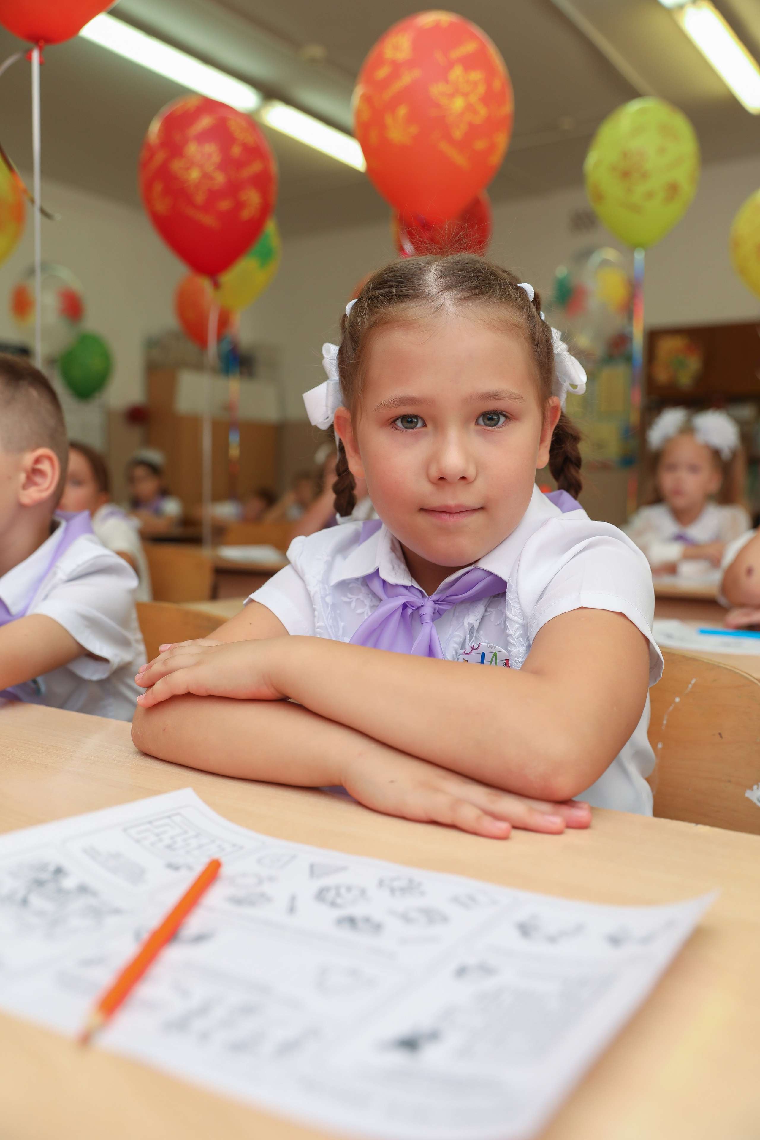 ЛИЦЕЙ ИСТЭК. Photographer Viktoriya Markushina «My world throug»