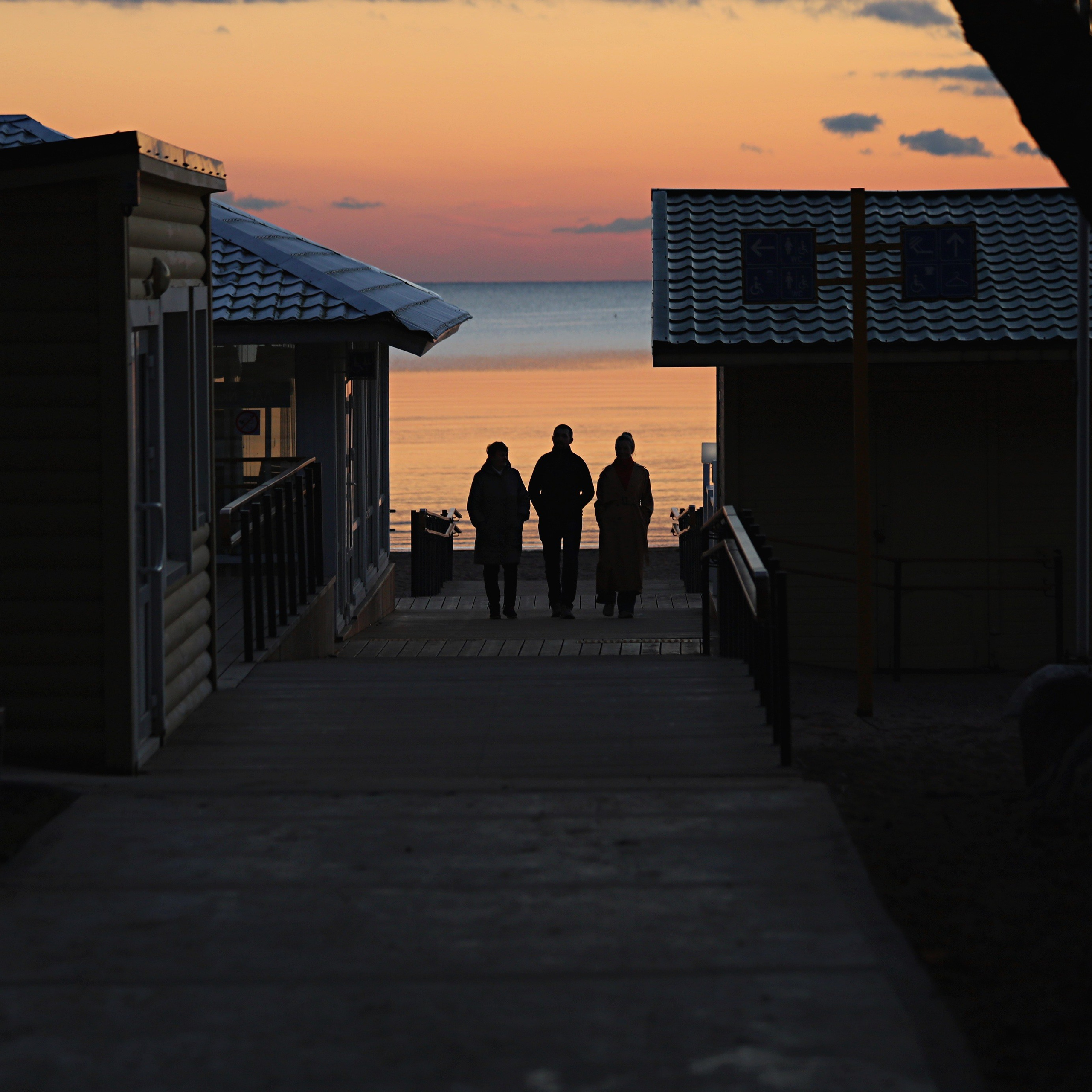 СПБ СТРИТ ______/ \__. СПБНЛО