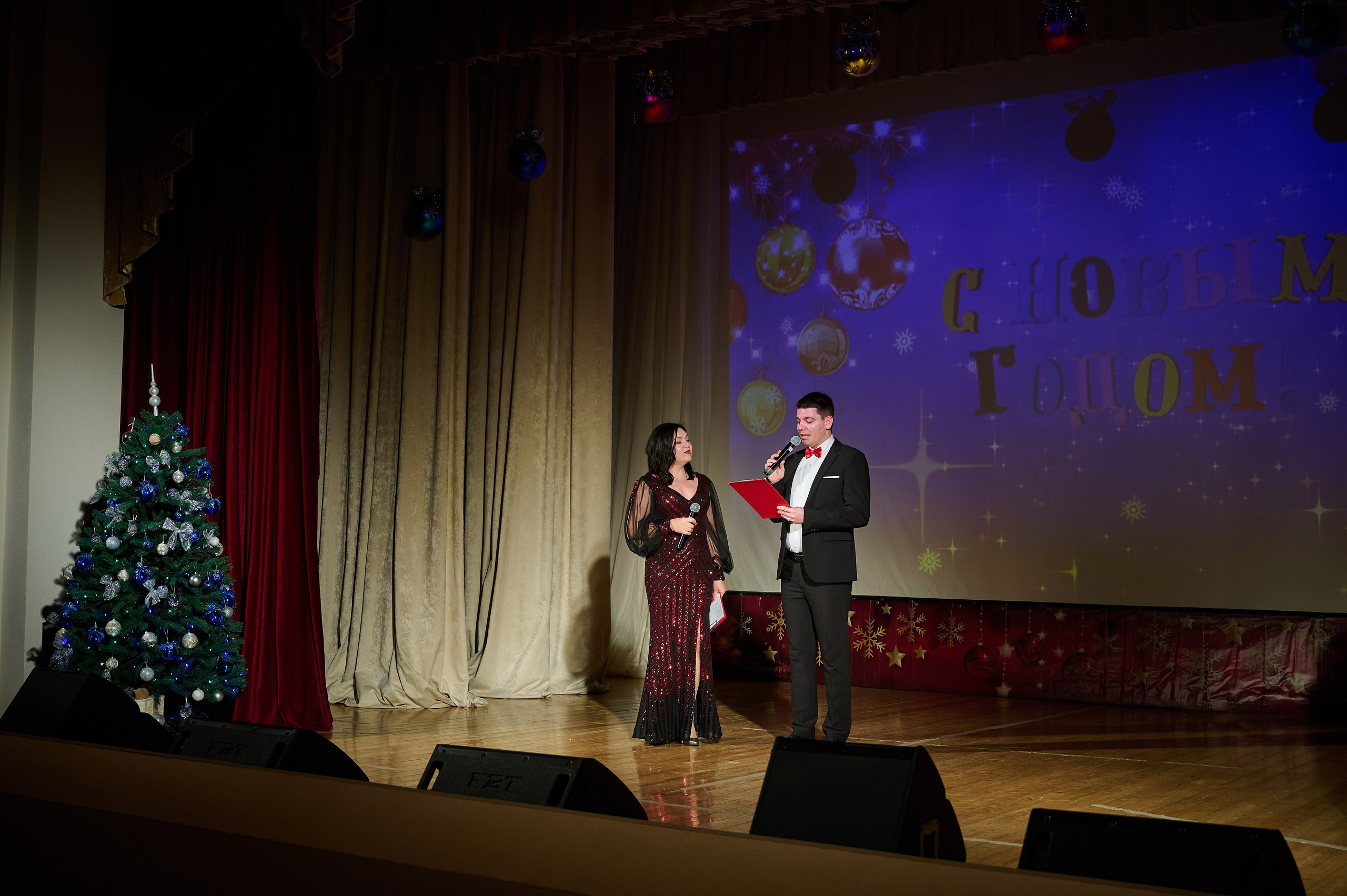 Концерт НГ В ДК. Жизнь курорта Кабардинка в фотографиях