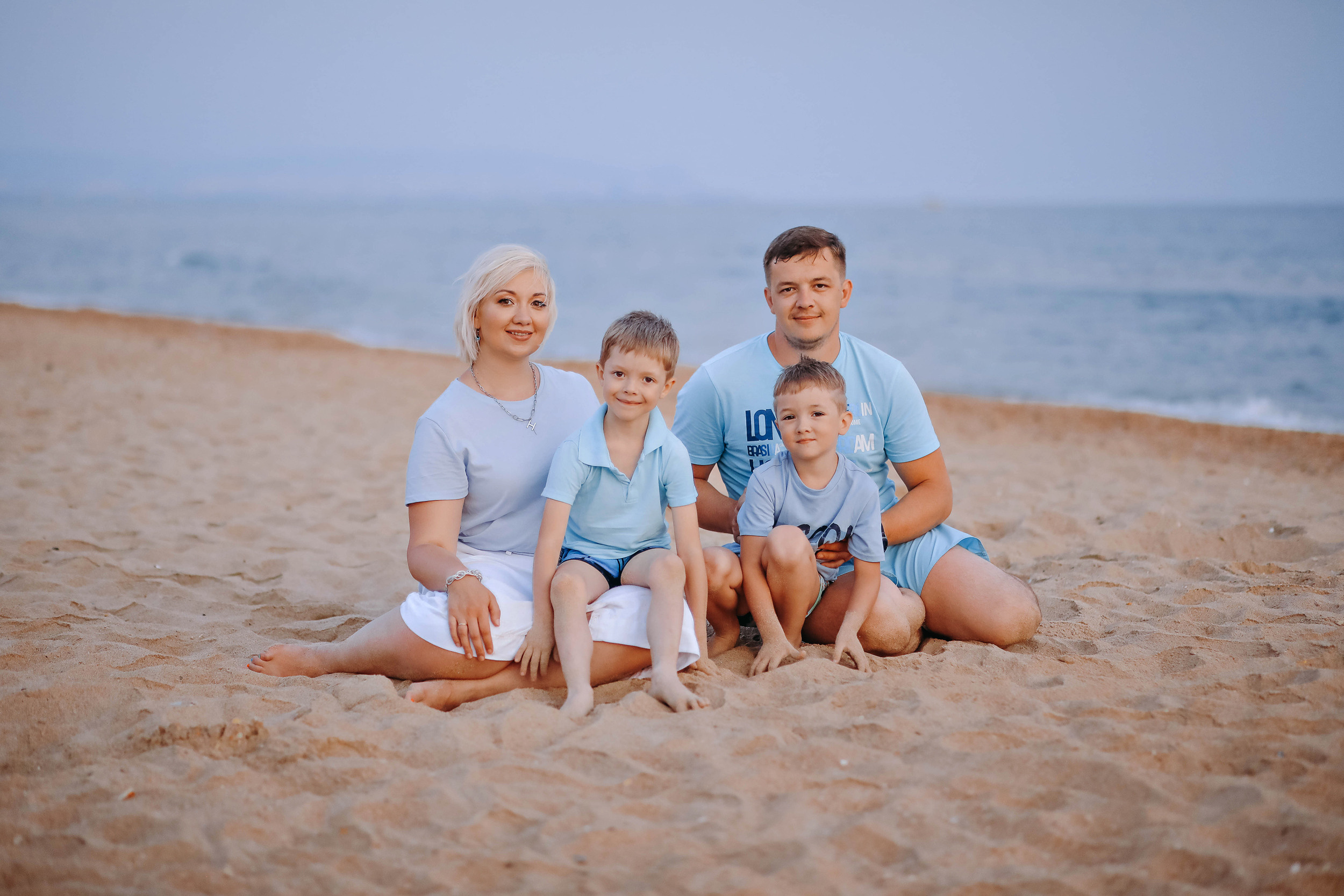 Семейная фотосессия Витязево 2021. Фотограф в Ставрополе Алина Клочкова