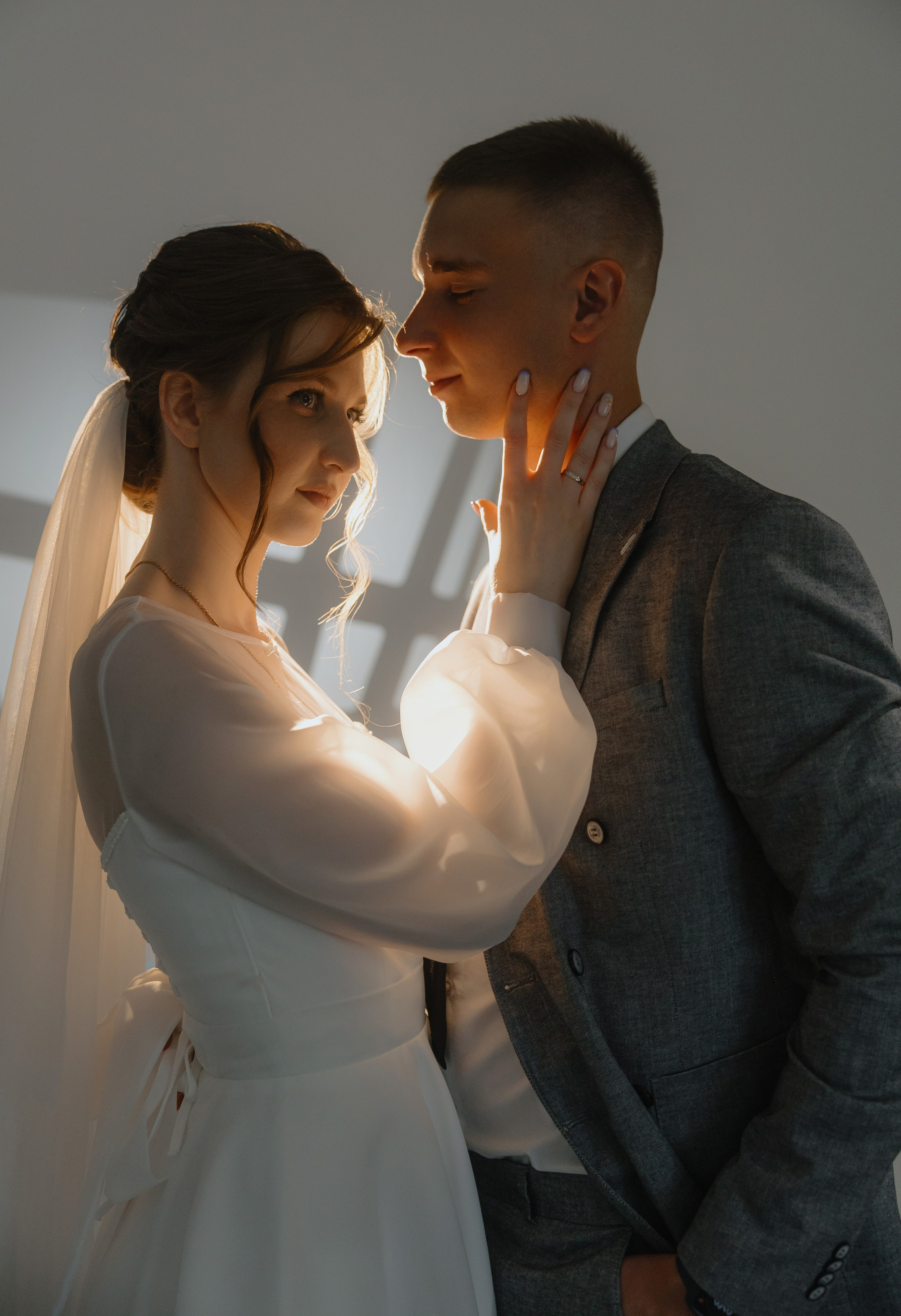 Максим и Карина. Фотограф Петров Александр Свадьбы, Съемка в студии, Выпускные альбомы г. Балашов