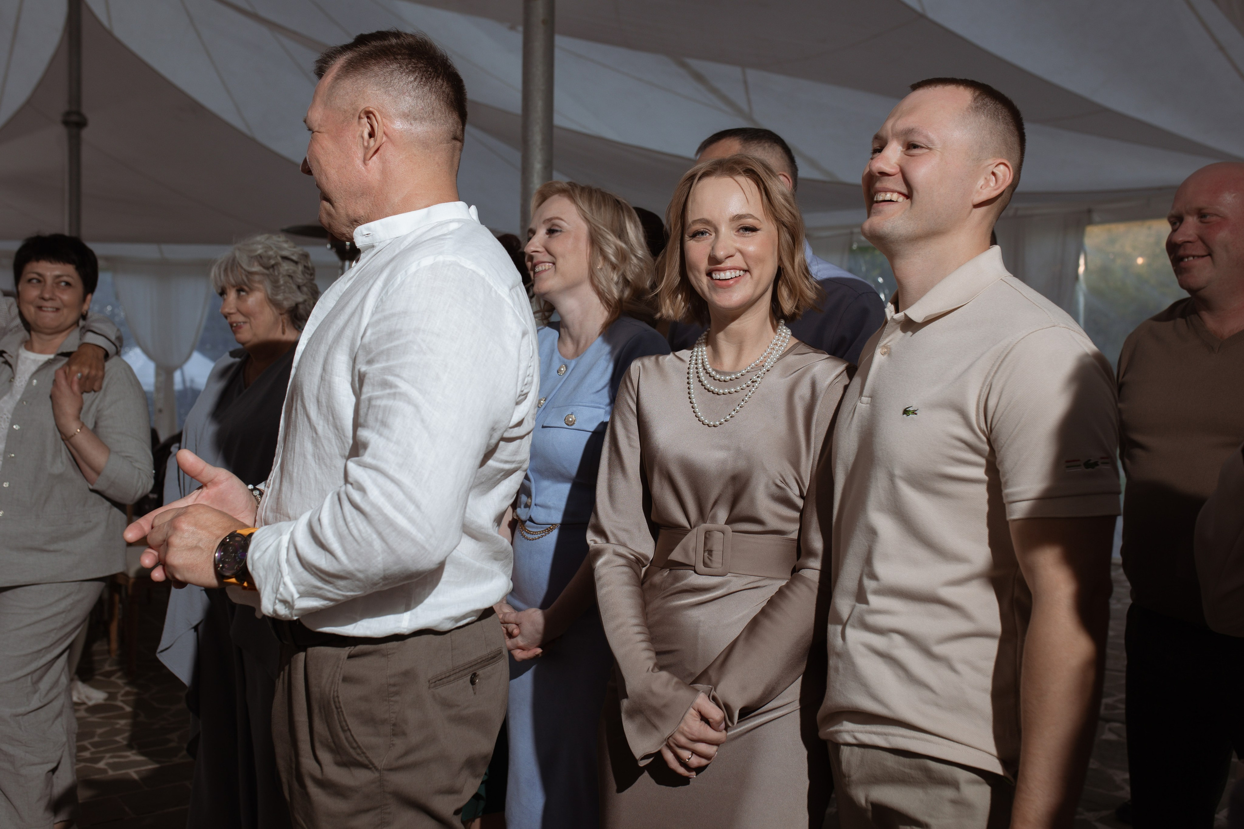 Уютная свадьба за городом в кругу самых близких. Свадебный фотограф Елена Рубцова