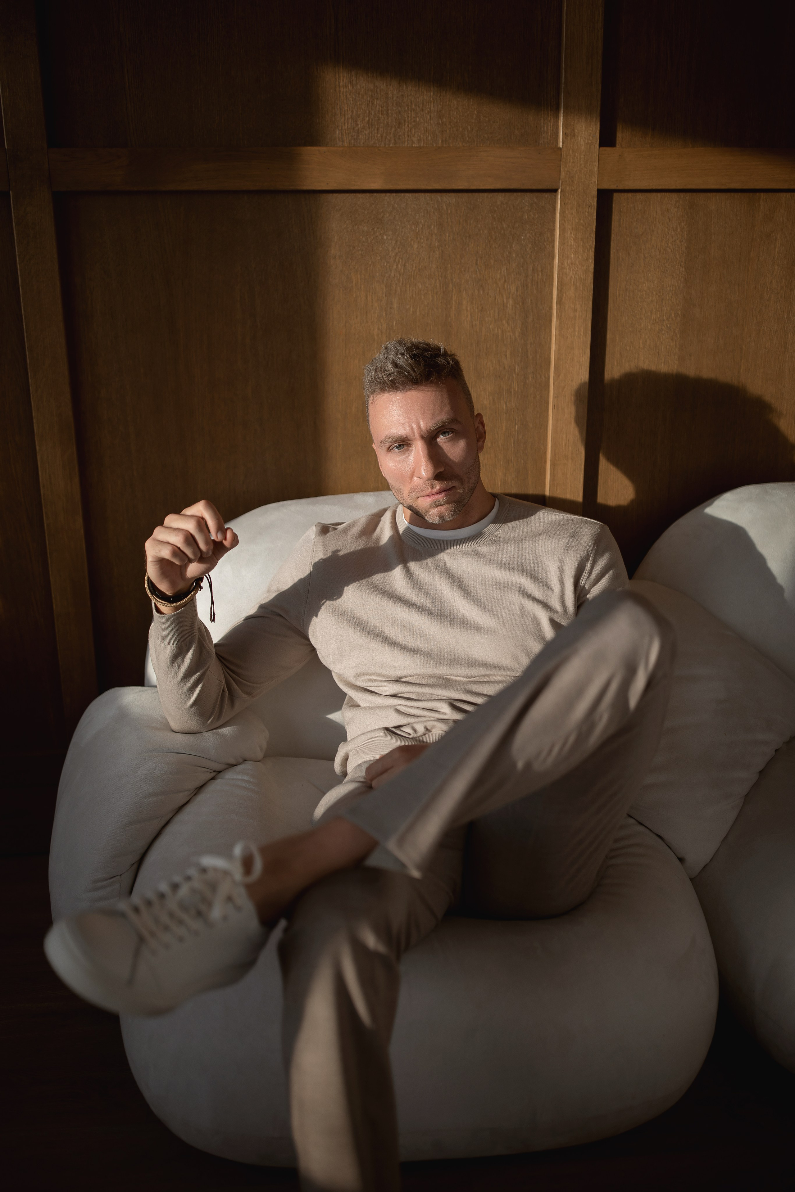 Мужская фотосессия, примеры позирования для мужчин на фото. Мужской фотограф Москва — Ольга Майорникова