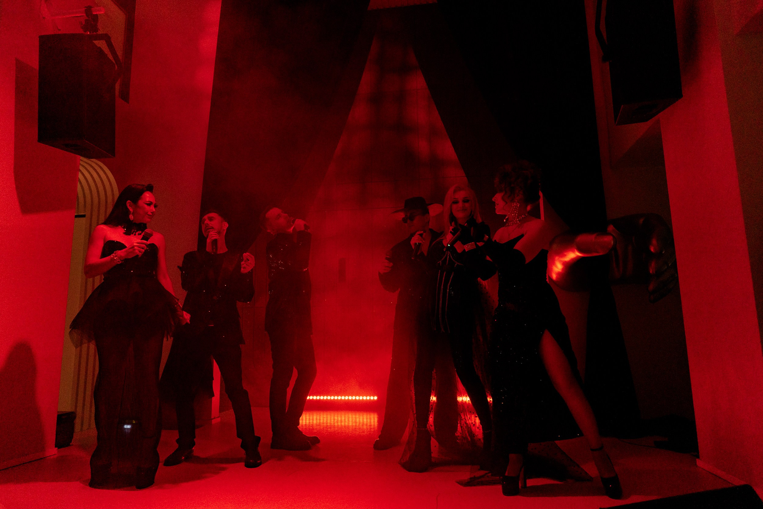 BIG GALA CONCERT. BENUAR Restaurant