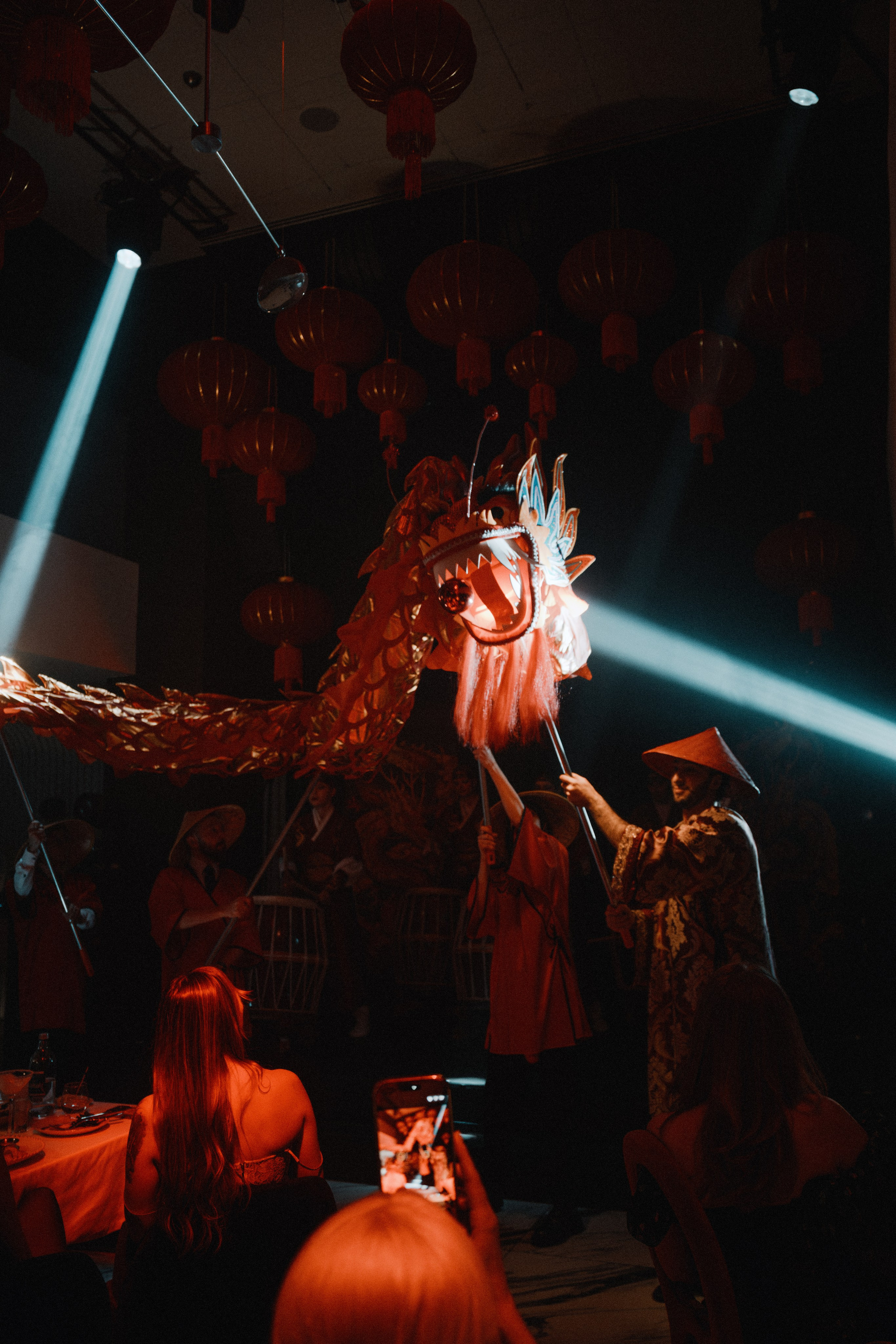 8 марта (воскресенье). BENUAR Restaurant