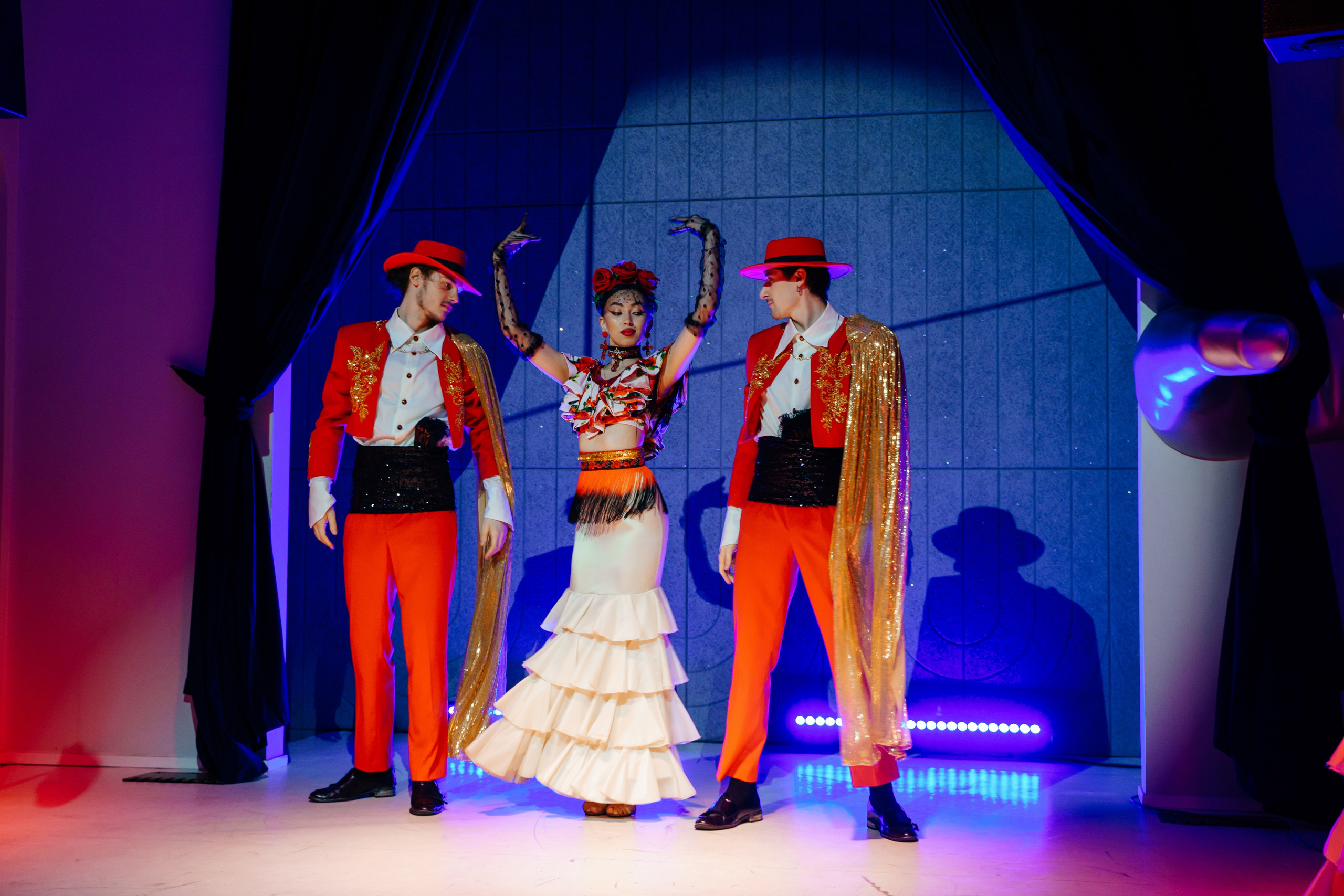 14 февраля (среда). BENUAR Restaurant