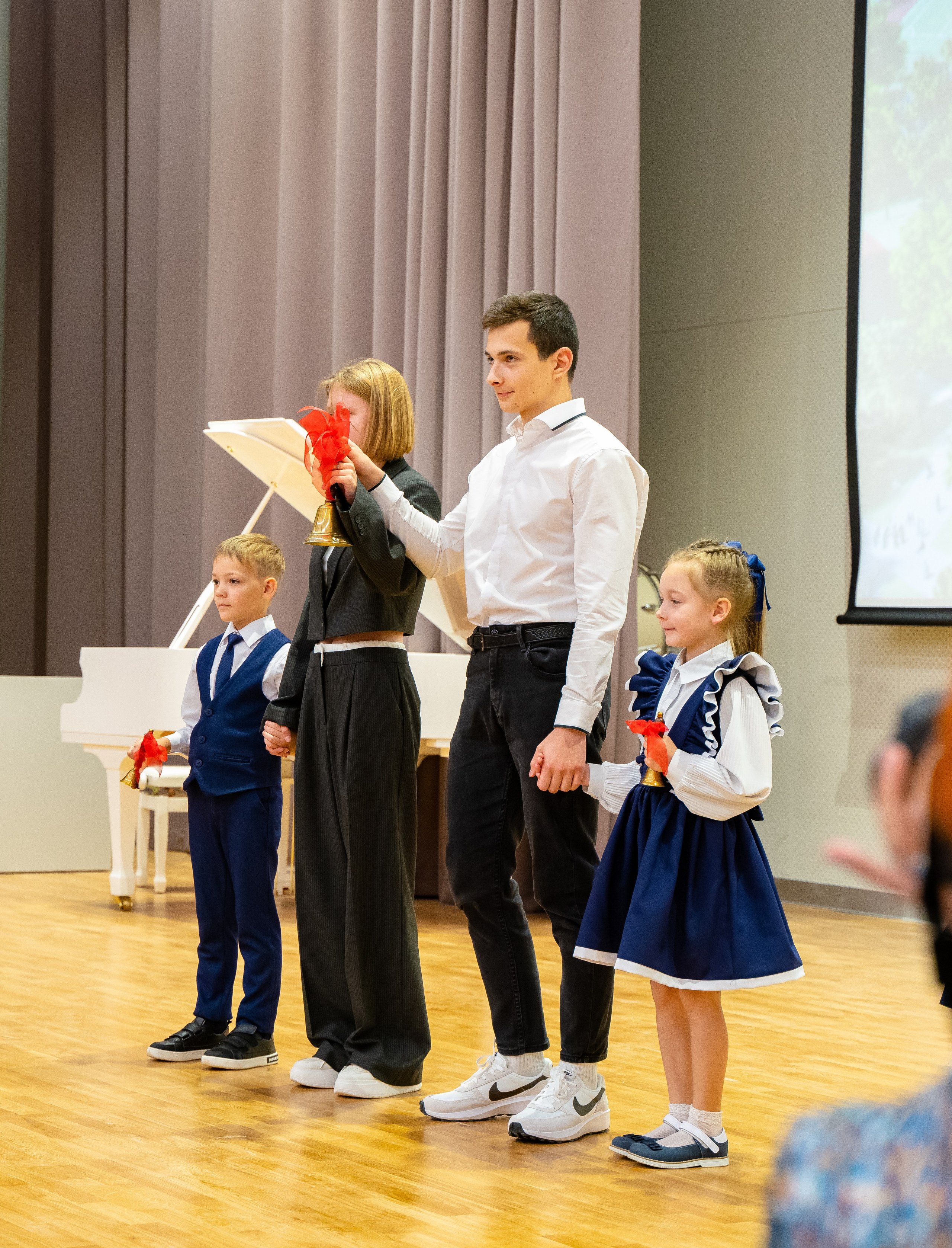 1 сентября Гимназия им. Н.В.Пушкова. Детский и семейный фотограф. ВЫПУСКНЫЕ АЛЬБОМЫ. Москва