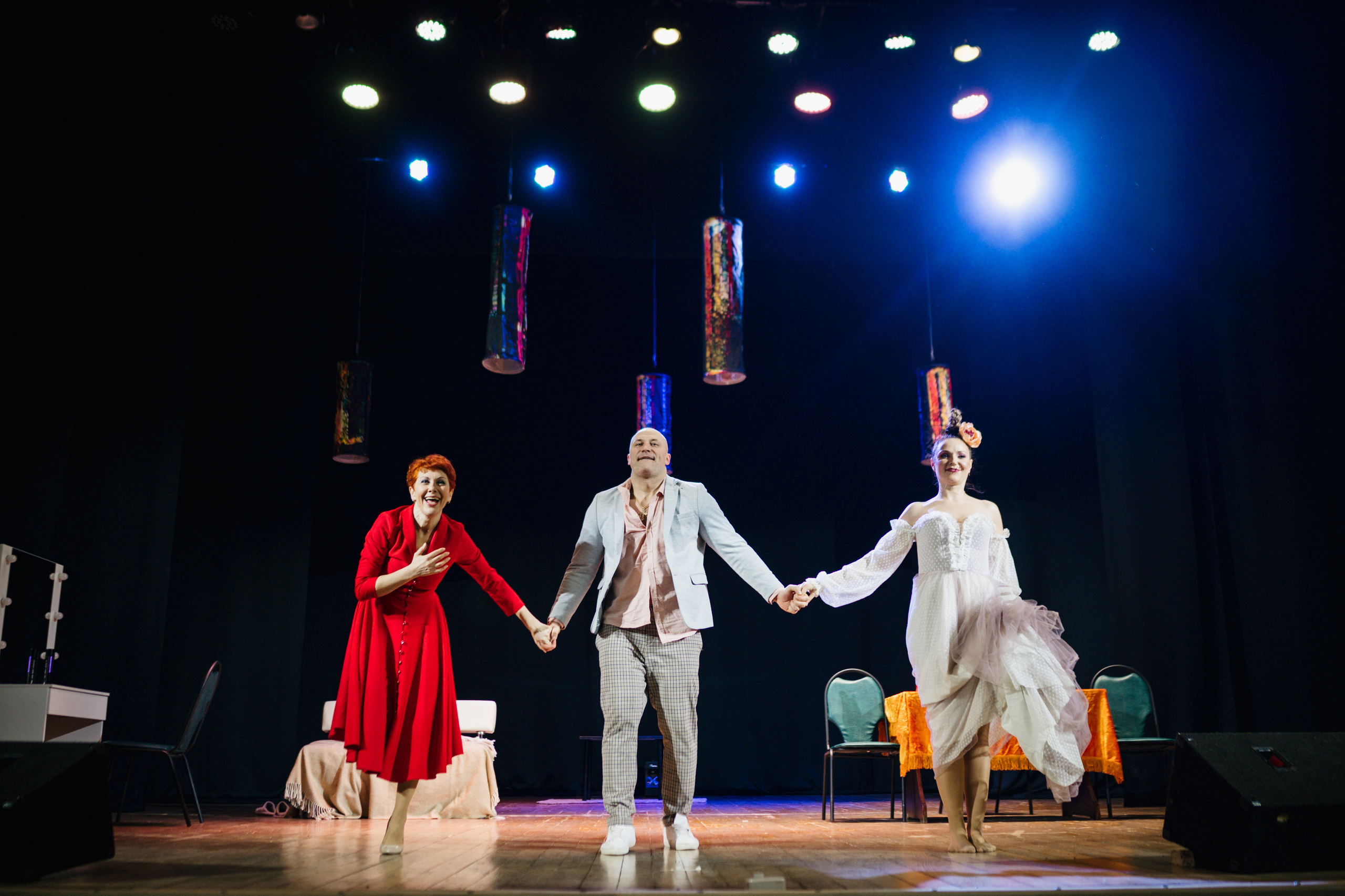 СПЕКТАКЛЬ СНИМУ КВАРТИРУ НА АВТОПИЛОТЕ