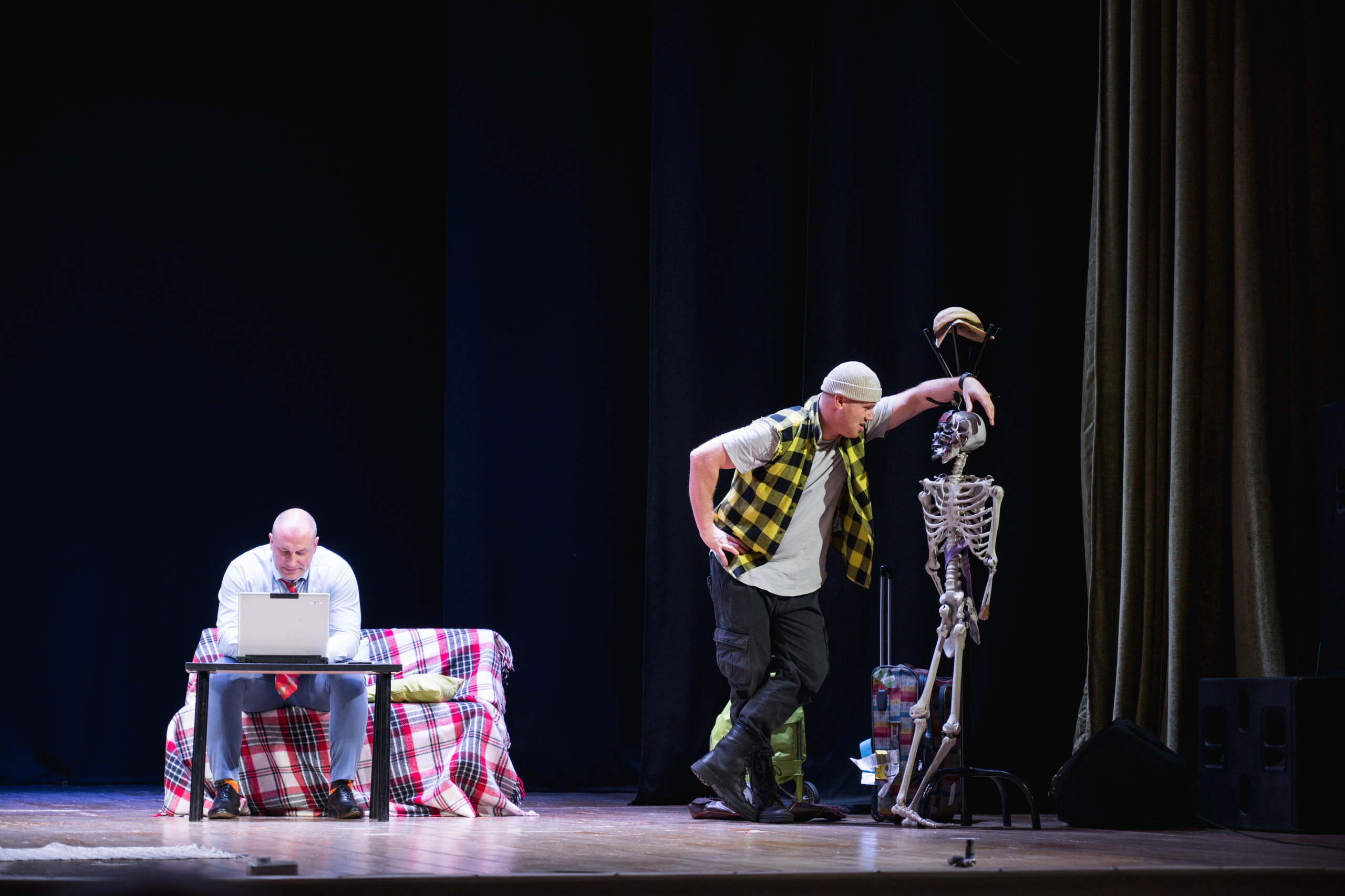 СПЕКТАКЛЬ СНИМУ КВАРТИРУ НА АВТОПИЛОТЕ