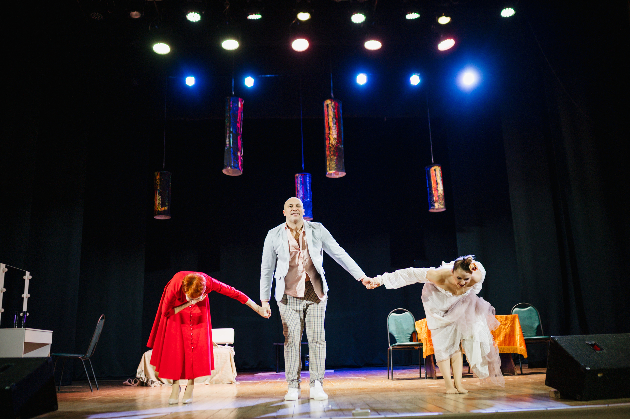 СПЕКТАКЛЬ СНИМУ КВАРТИРУ НА АВТОПИЛОТЕ