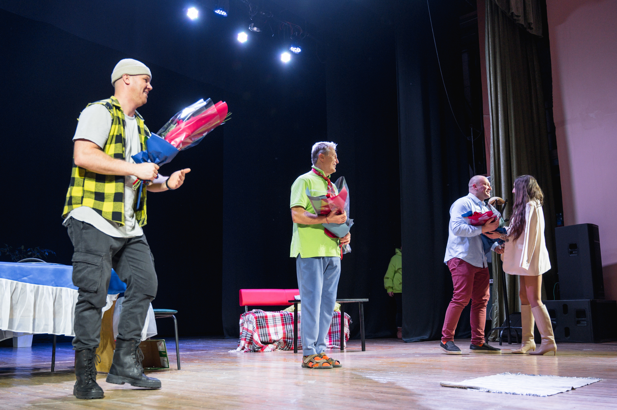 СПЕКТАКЛЬ СНИМУ КВАРТИРУ НА АВТОПИЛОТЕ