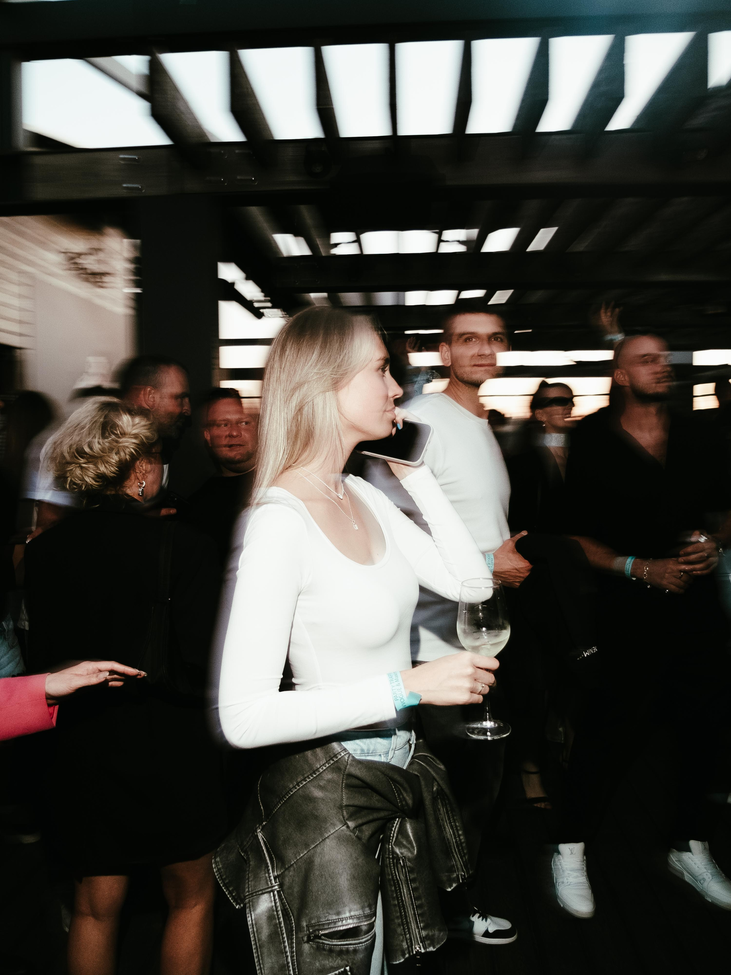 ROOF PLACE 18\05. Коммерческий Фотограф Виктор Фоменых