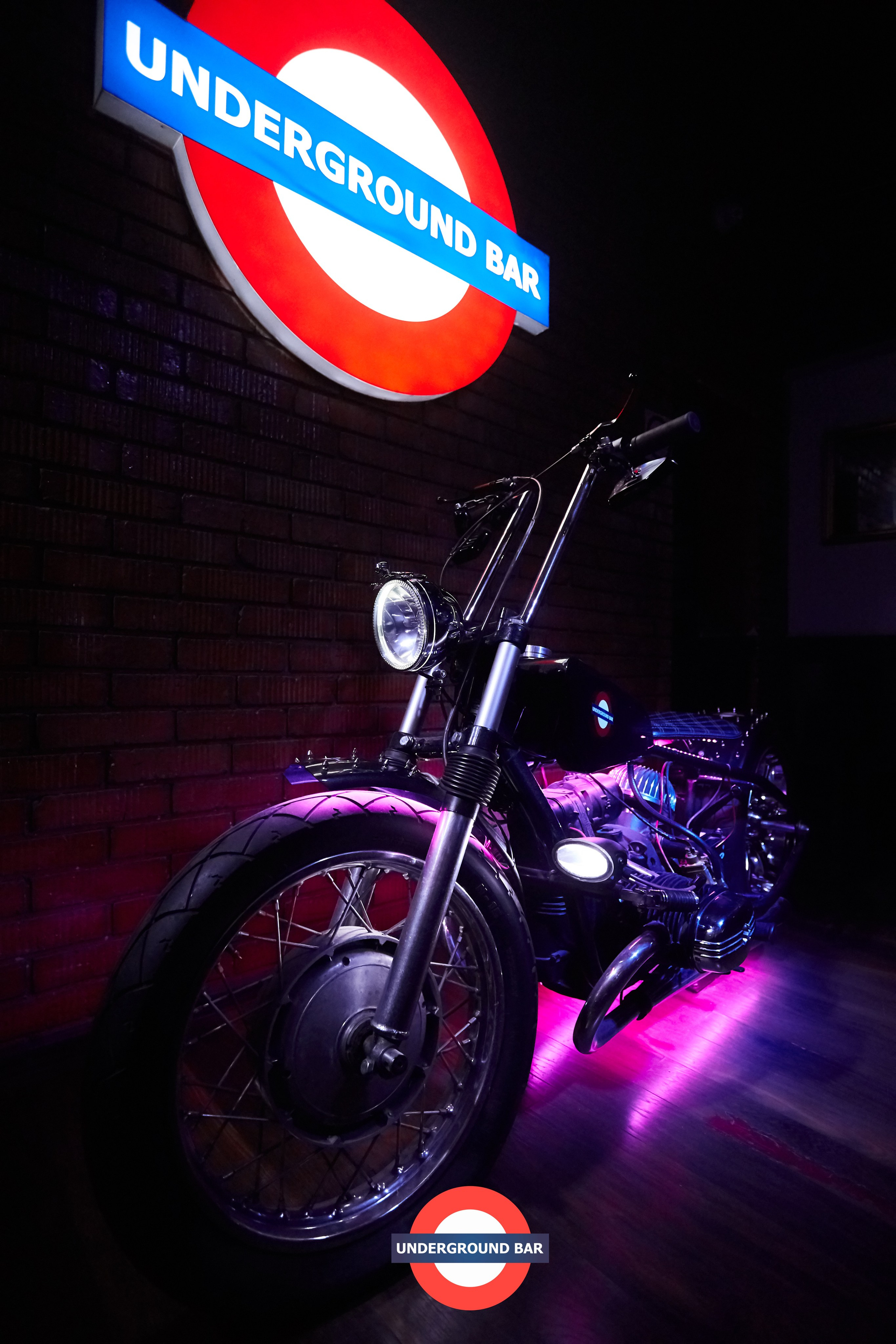 Underground Bar. Репортажный Фотограф