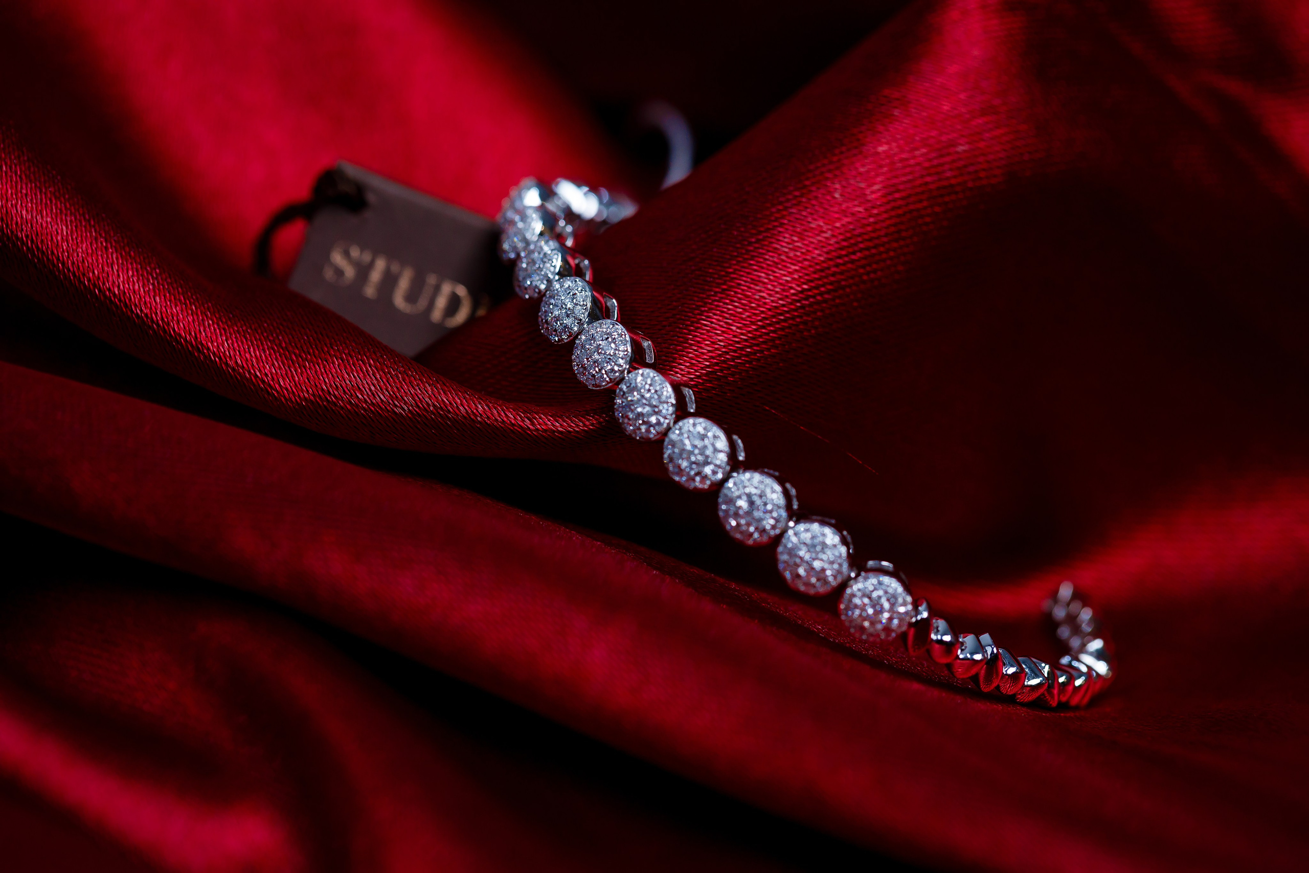 Предметная съемка. Семейный и Свадебный фотограф в Астане Александр Астапов