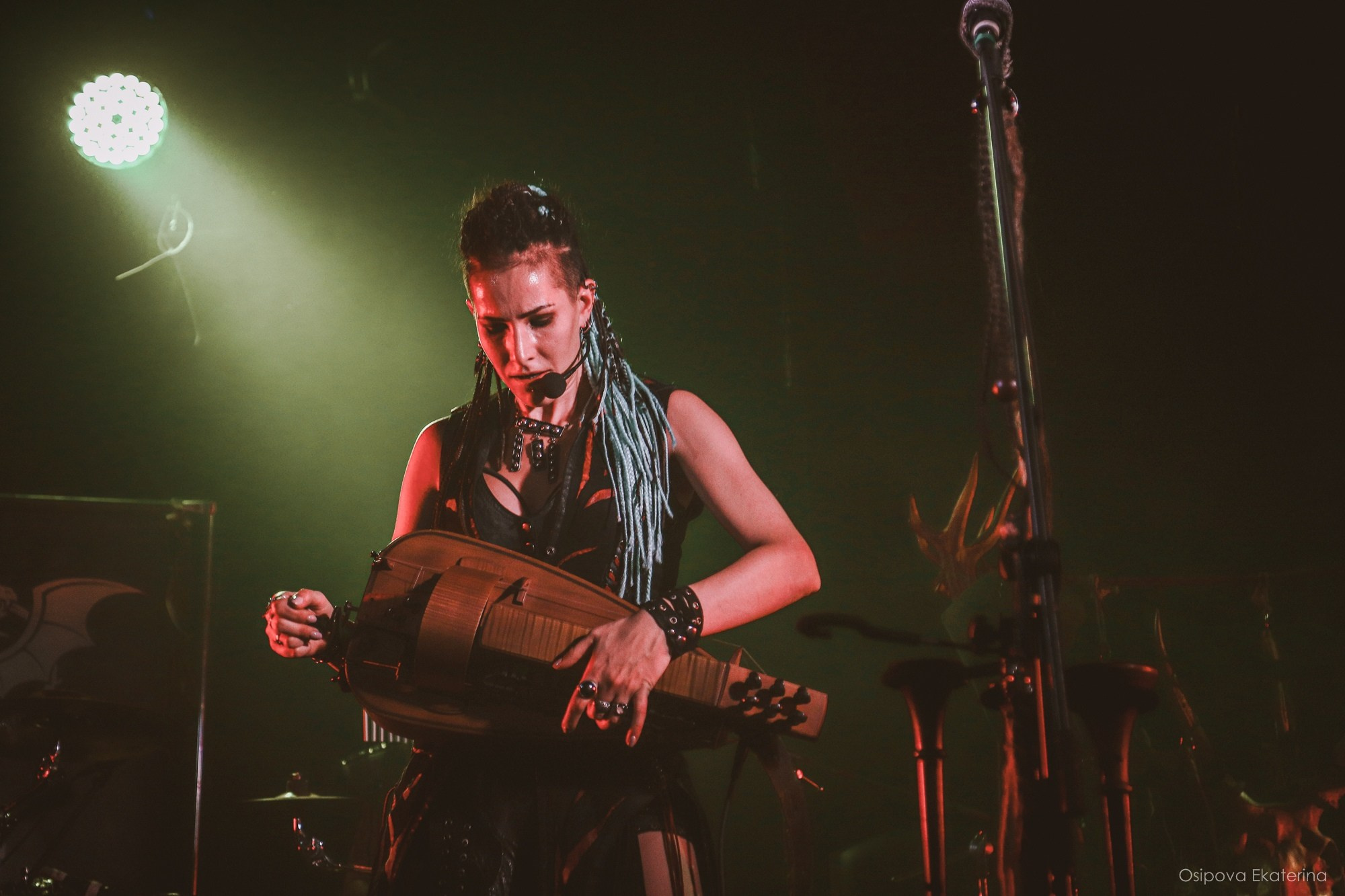 Репортаж концерта группы «Ирдорат». Екатерина Осипова — профессиональный фотограф в Москве