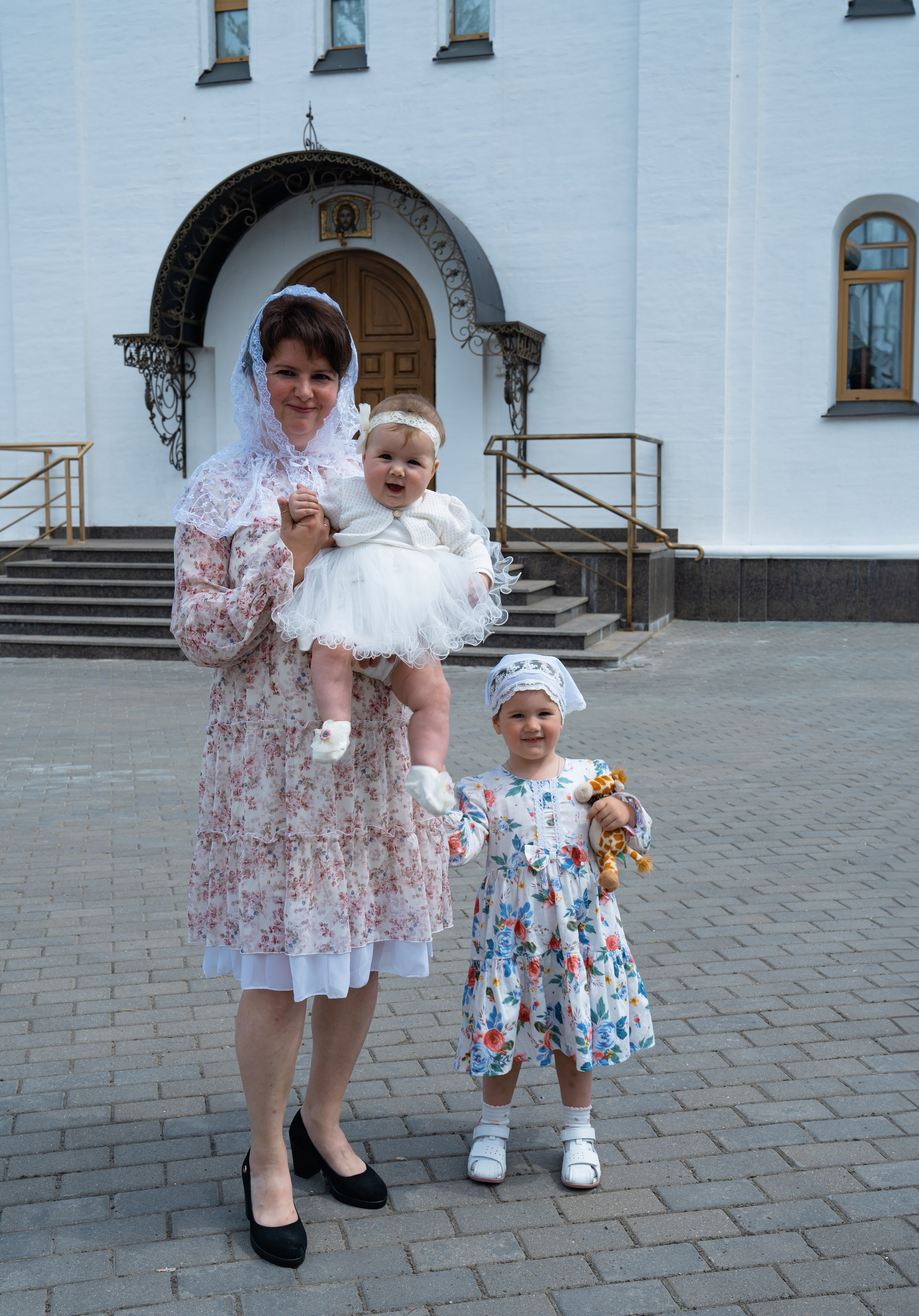 Таинство Крещения Евгении. Крамер Юлиана детский и семейный фотограф