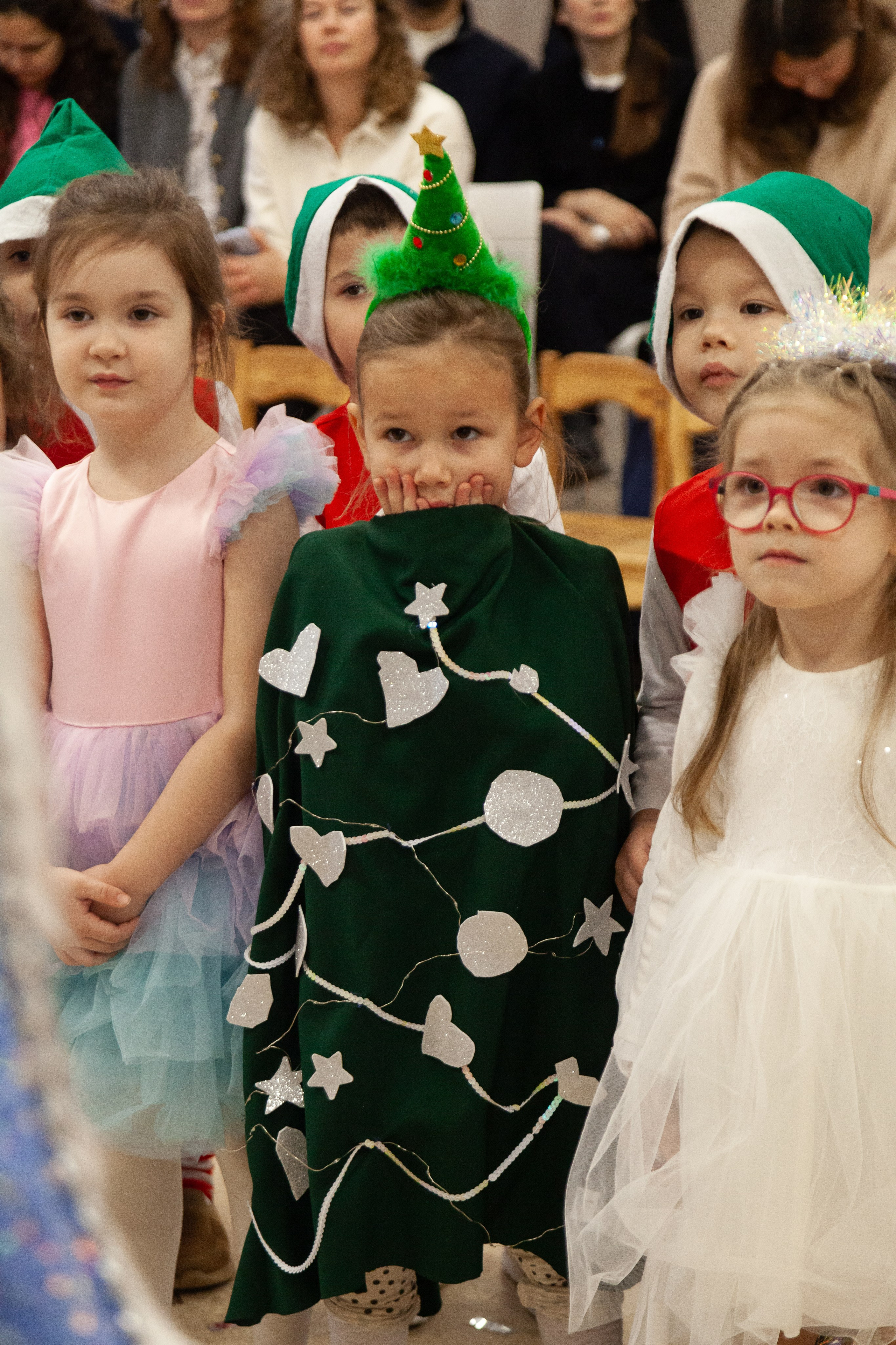 Новогодний утренник. 17.12.24. Профессиональное фото в Казани: от идеи до результата. Фотограф Яна Мур