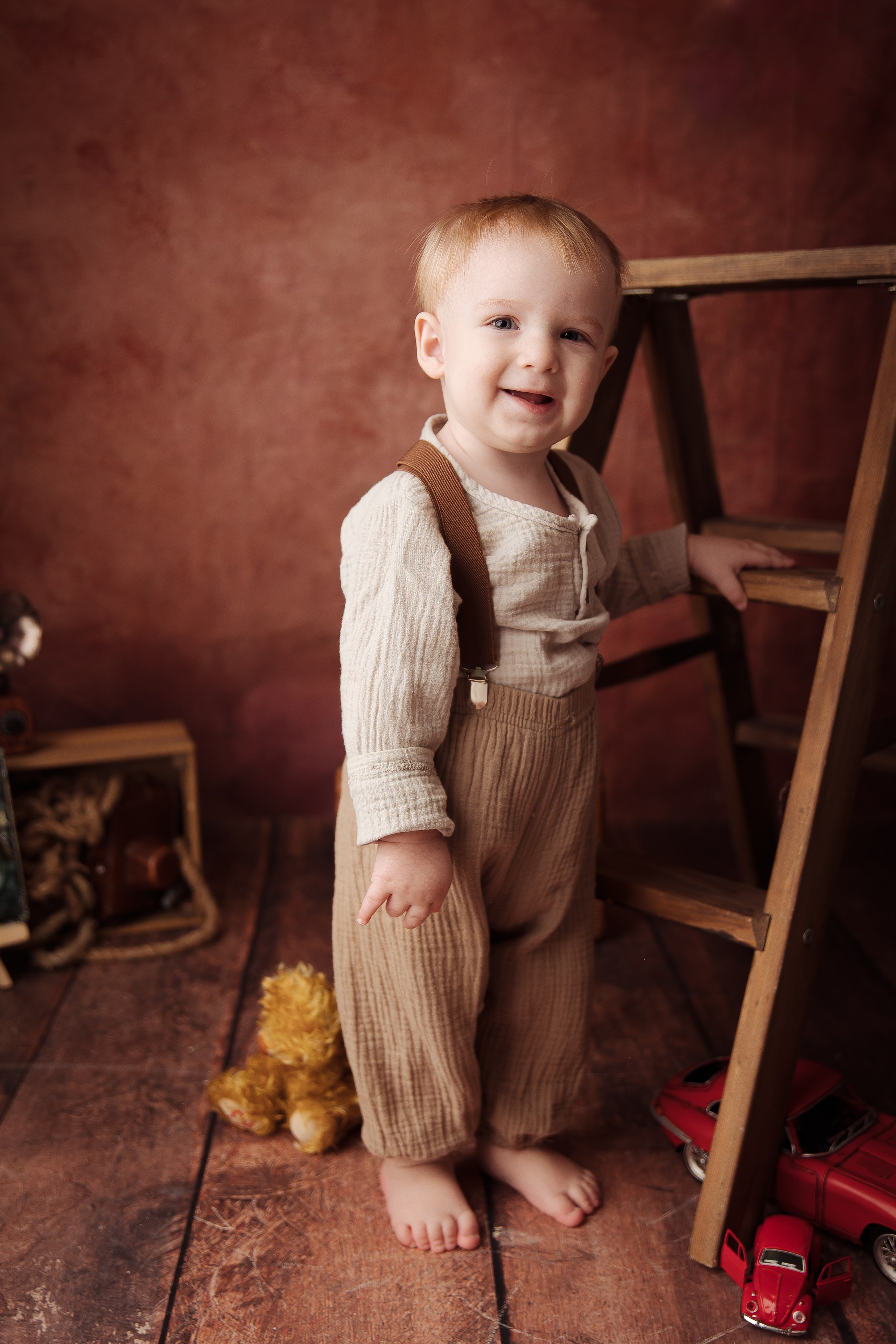 Тематические образы. Детский фотограф новорожденных Москва. годики под ключ. своя студия