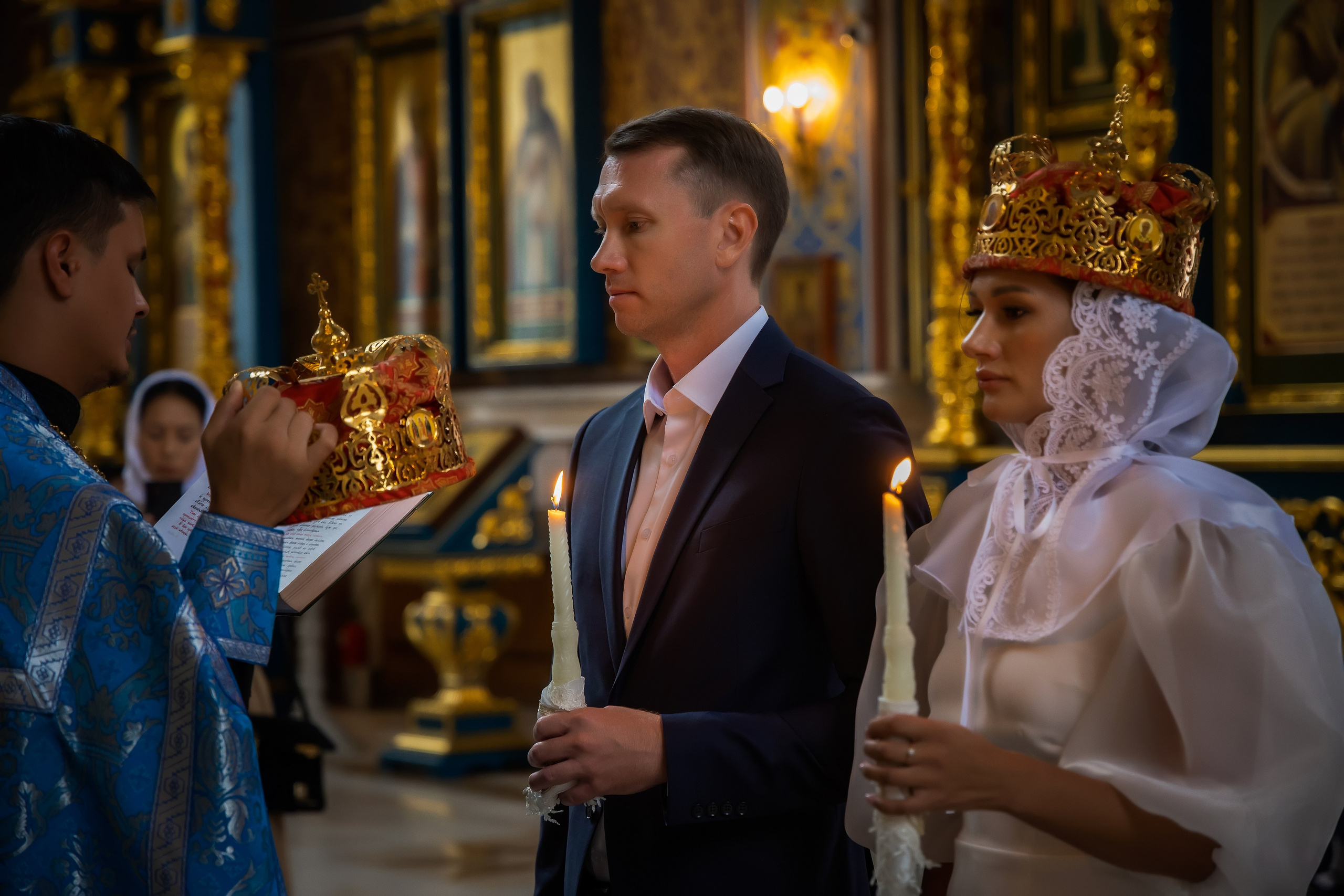 В Храме. Семейный и Свадебный фотограф в Астане Александр Астапов