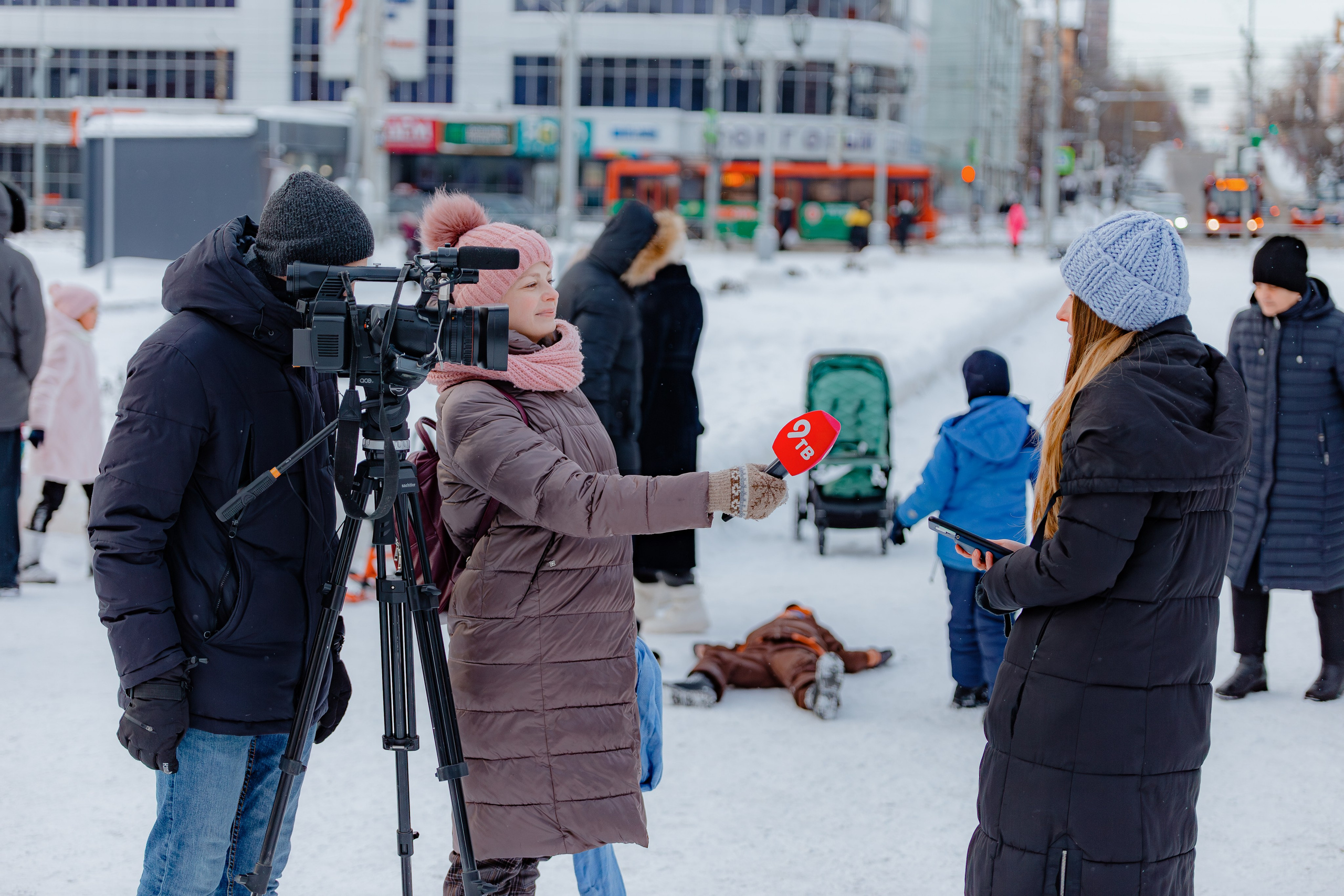 Ёлка от банка «Хлынов». Свадебный и репортажный фотограф Киров | Вадим Карпук