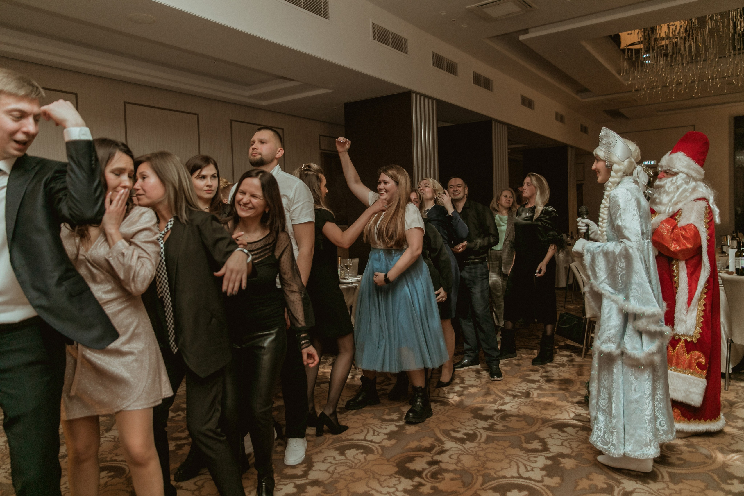 Фотограф на корпоратив. Фотограф, видеограф на свадьбу в Москве Никита Назаров