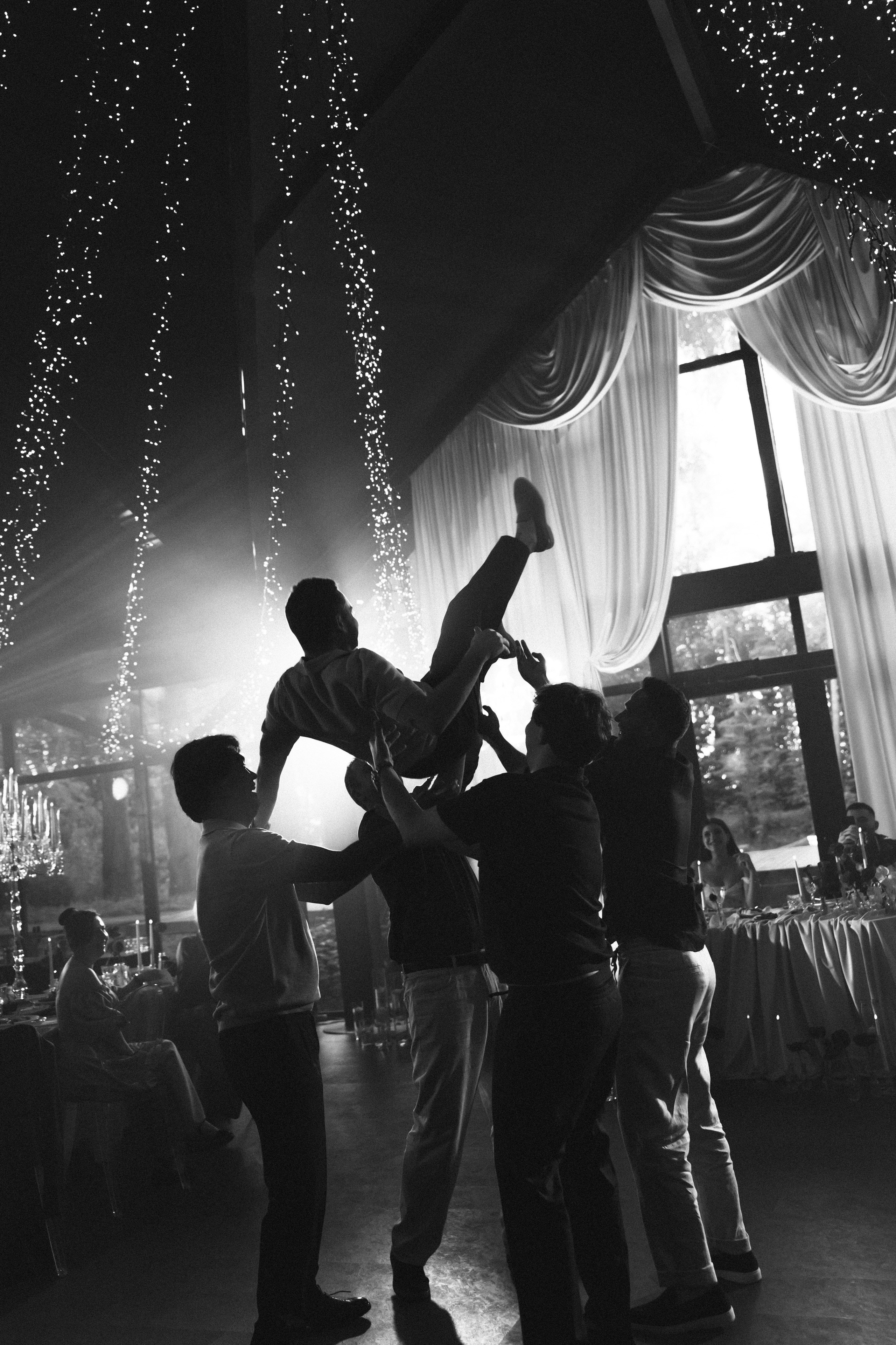 Торжество в лесу. Кристина и Андрей. Свадебный фотограф Санкт-Петербург СПб Дарья Калимуллина