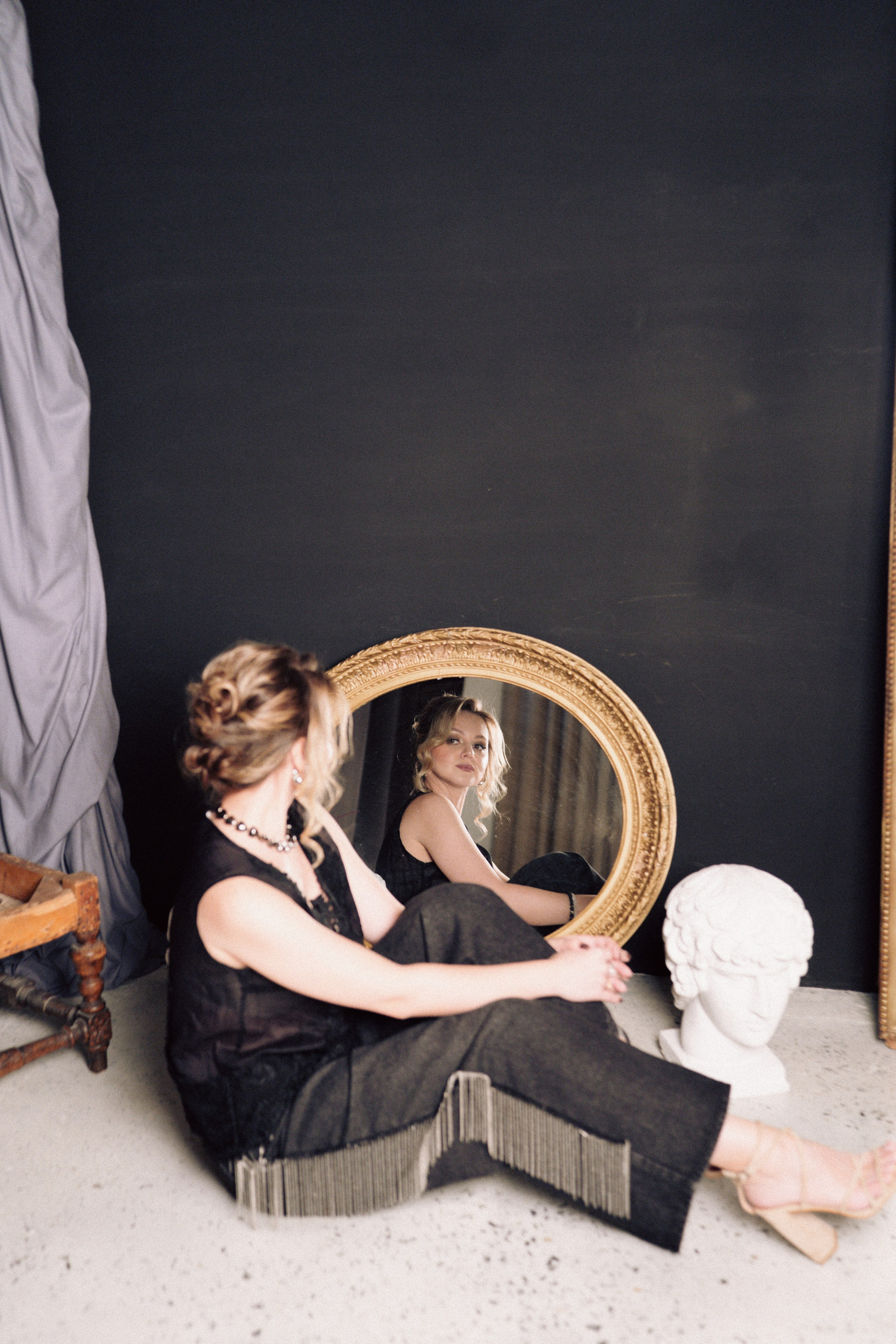 НОВОГОДНЯЯ ФОТОСЕСИИЯ В СТУДИИ ДЛЯ ДЕВУШКИ И ПРОГУЛКА ПО ЧЕРНЫШЕВСКОЙ. Профессиональный фотограф, Санкт-Петербург — Виктория Богомолова