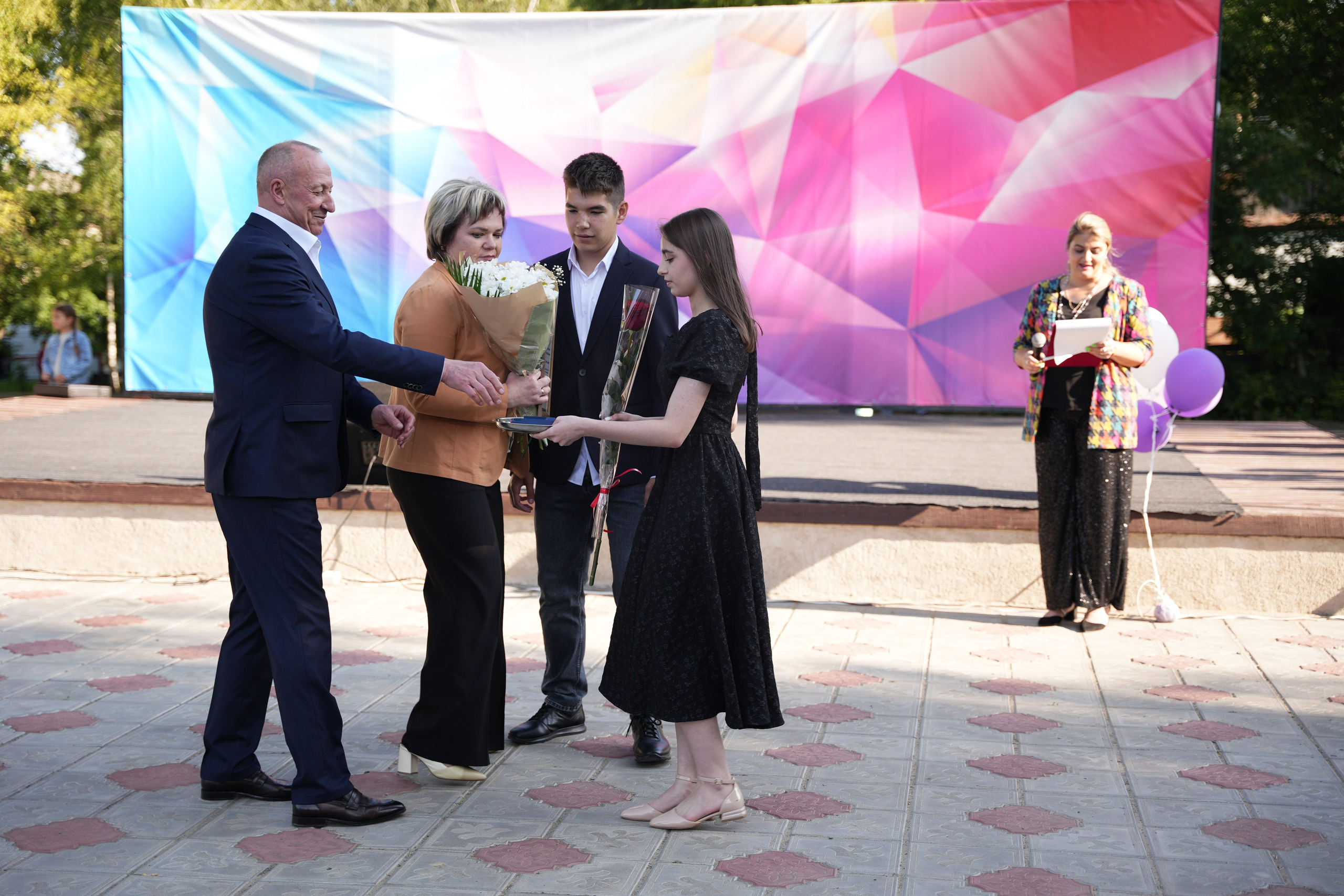 Выпускной в парке. Ольга Плаксина фотограф в Саратове