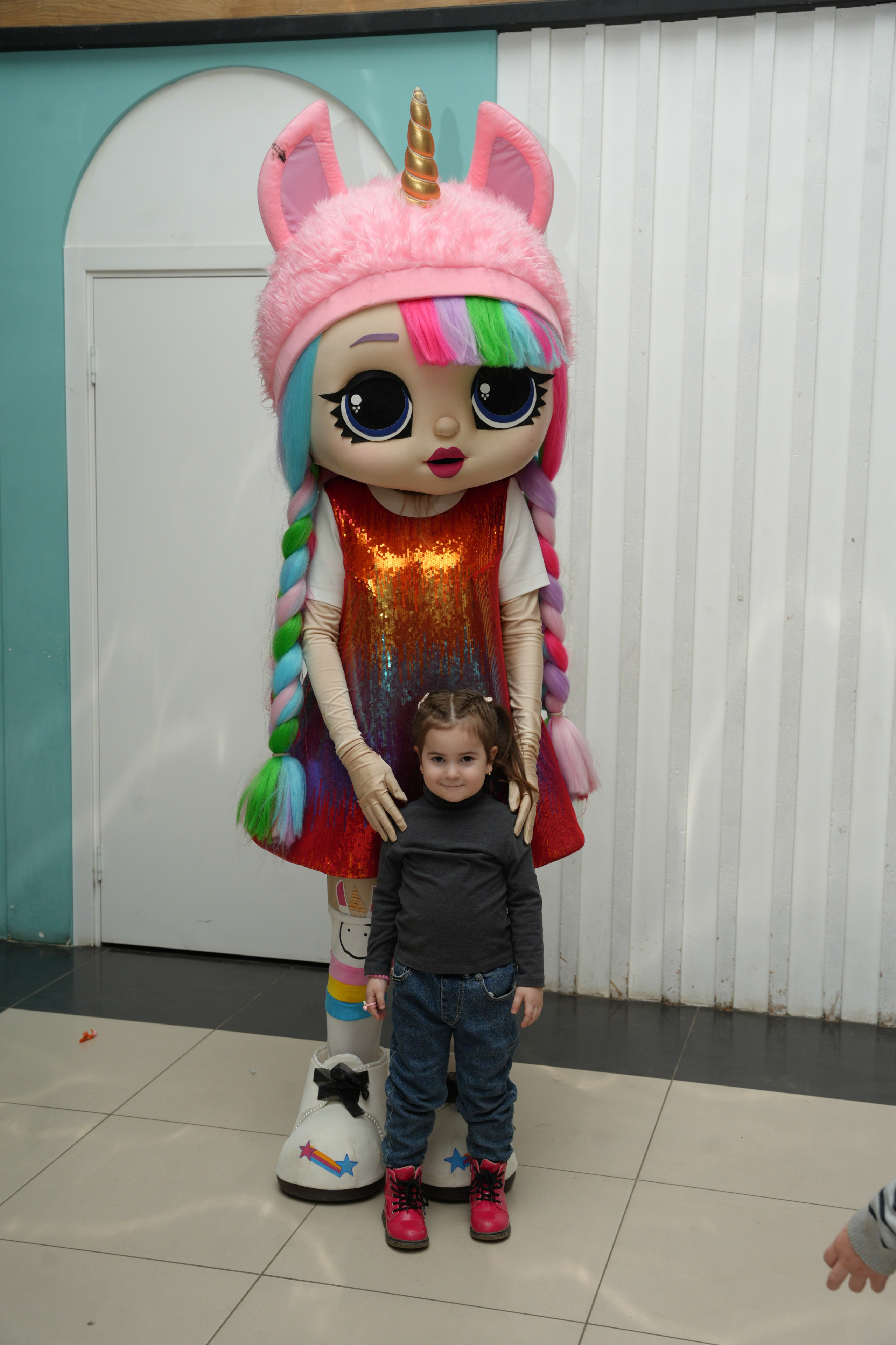 Социально —благотворительная акция «Ты в этом мире не один», посвященная Международному дню инвалидов. ВЫПУСКНЫЕ АЛЬБОМЫ, Школьный фотограф, семейный и свадебный в Саратове и области Ольга Плаксина